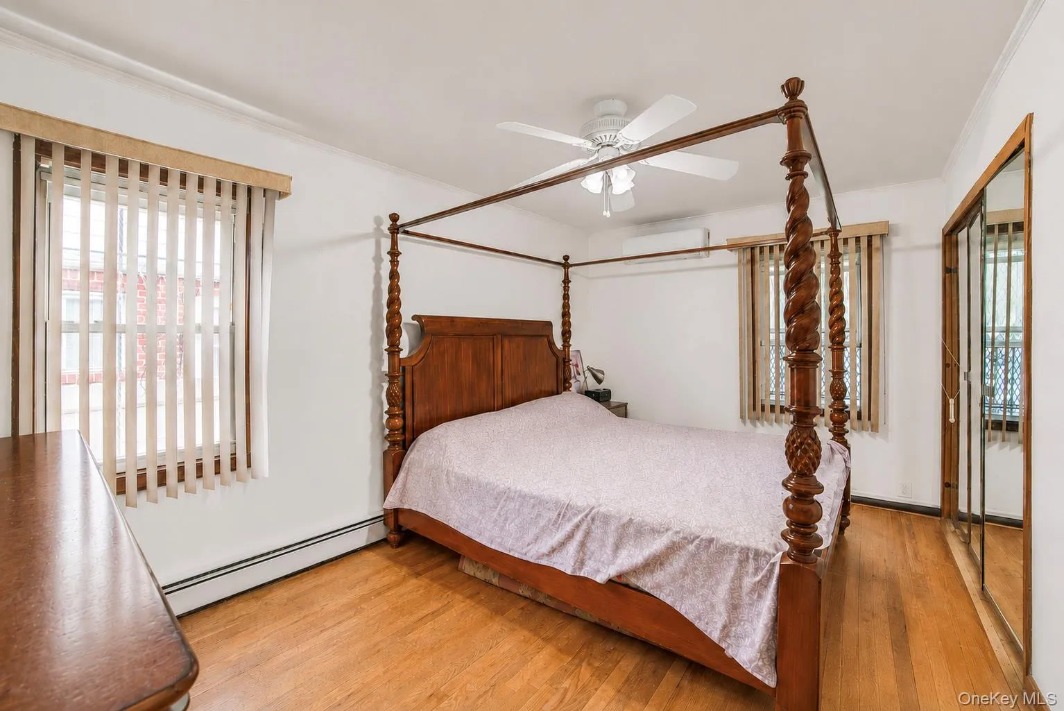 80-59 250th Street, New York, NY, 4 Bedrooms Bedrooms, 11 Rooms Rooms,2 BathroomsBathrooms,Residential,For Rent,250th,0,KEY1017200 80-59 250th Street, New York, NY, 4 Bedrooms Bedrooms, 11 Rooms Rooms,2 BathroomsBathrooms,Residential,For Rent,250th,0,KEY1017200