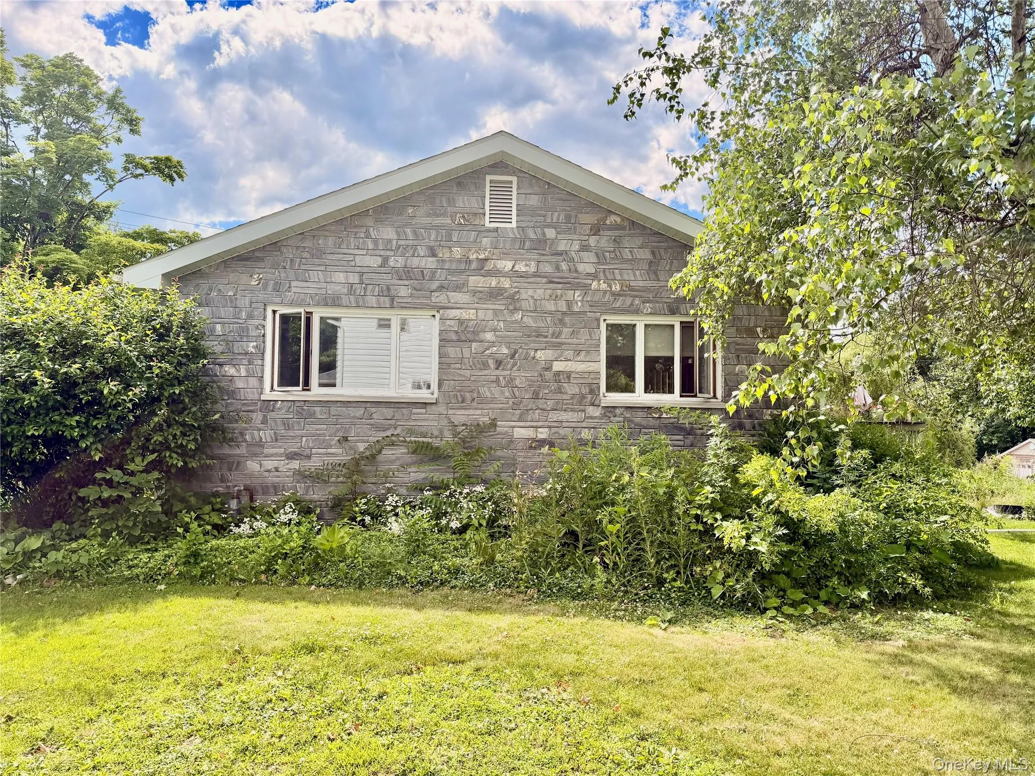 3 Gardiner Street, Catskill, NY, 3 Bedrooms Bedrooms, 6 Rooms Rooms,2 BathroomsBathrooms,Residential,For Rent,Gardiner,0,1017203 3 Gardiner Street, Catskill, NY, 3 Bedrooms Bedrooms, 6 Rooms Rooms,2 BathroomsBathrooms,Residential,For Rent,Gardiner,0,1017203