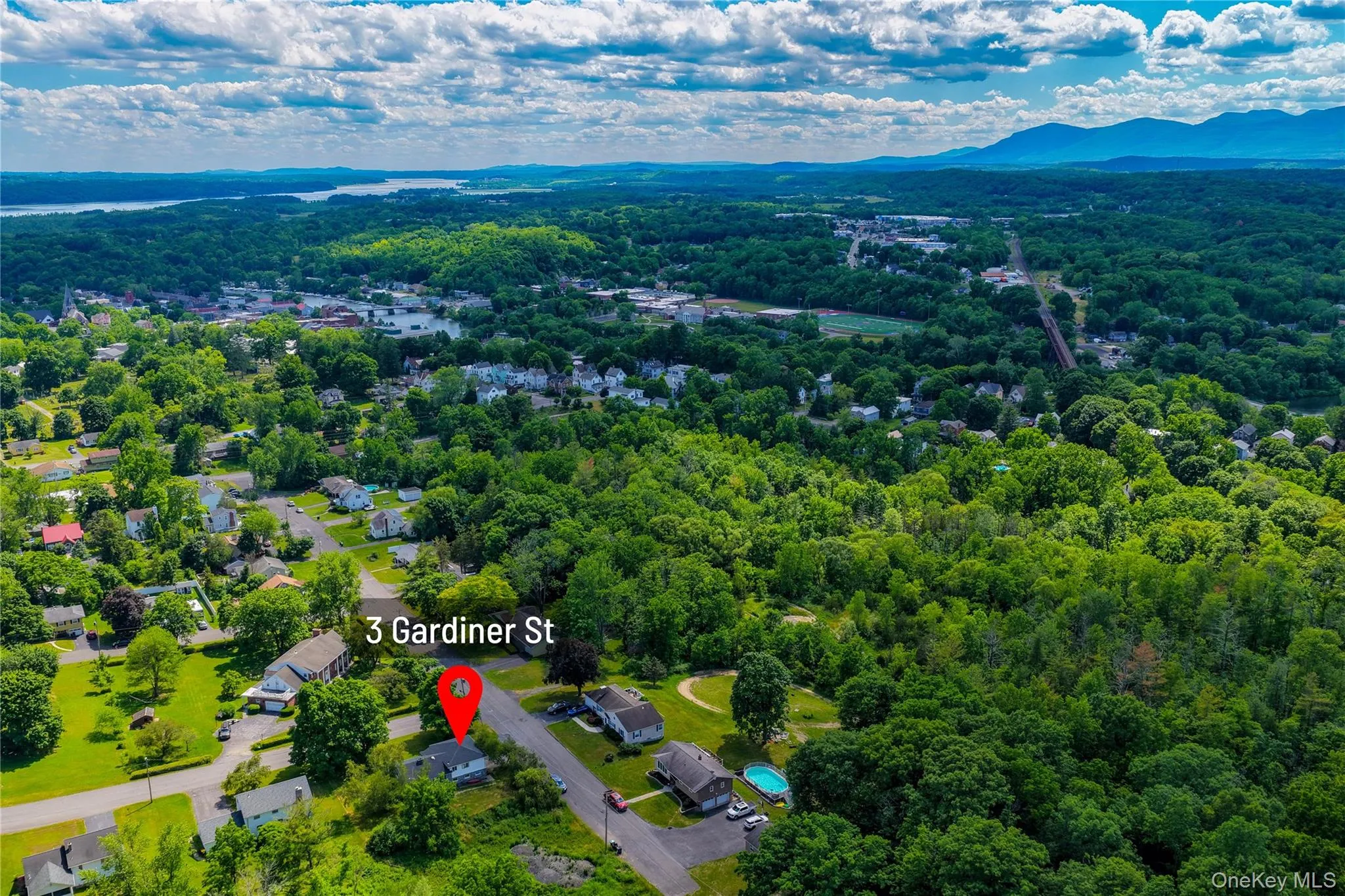3 Gardiner Street, Catskill, NY, 3 Bedrooms Bedrooms, 6 Rooms Rooms,2 BathroomsBathrooms,Residential,For Rent,Gardiner,0,1017203 3 Gardiner Street, Catskill, NY, 3 Bedrooms Bedrooms, 6 Rooms Rooms,2 BathroomsBathrooms,Residential,For Rent,Gardiner,0,1017203