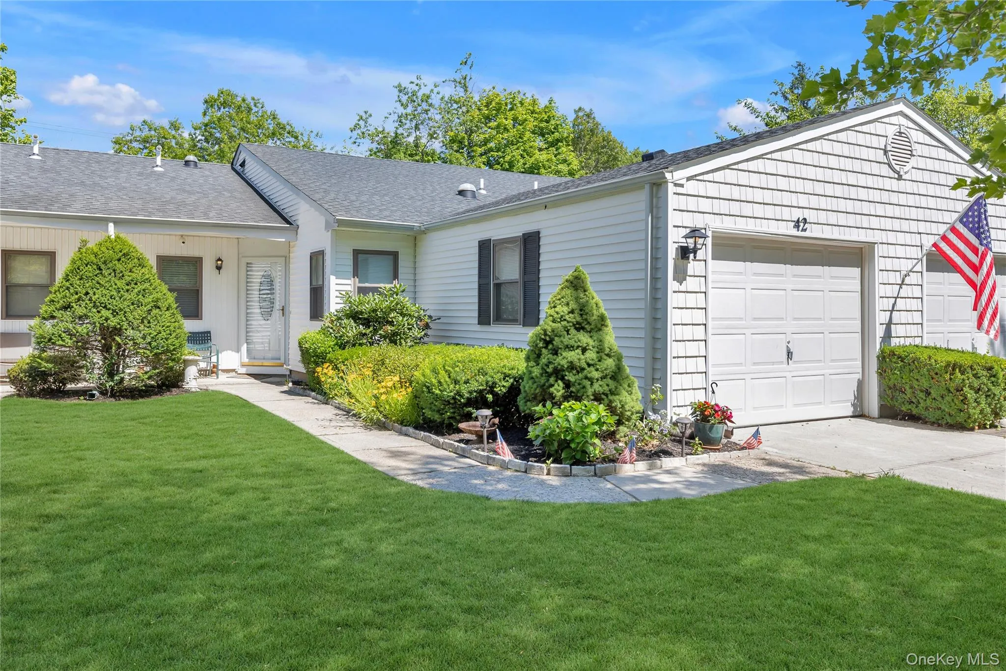 42 Knolls Drive, Brookhaven, NY, 2 Bedrooms Bedrooms, 5 Rooms Rooms,2 BathroomsBathrooms,Residential,For Rent,Knolls,0,1017205 42 Knolls Drive, Brookhaven, NY, 2 Bedrooms Bedrooms, 5 Rooms Rooms,2 BathroomsBathrooms,Residential,For Rent,Knolls,0,1017205