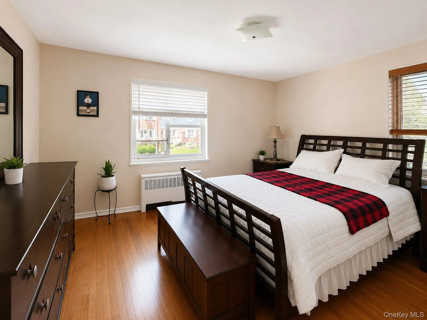 221-51 Manor Road, New York, NY, 2 Bedrooms Bedrooms, 5 Rooms Rooms,1 BathroomBathrooms,Residential,For Rent,Manor,0,1017206 221-51 Manor Road, New York, NY, 2 Bedrooms Bedrooms, 5 Rooms Rooms,1 BathroomBathrooms,Residential,For Rent,Manor,0,1017206