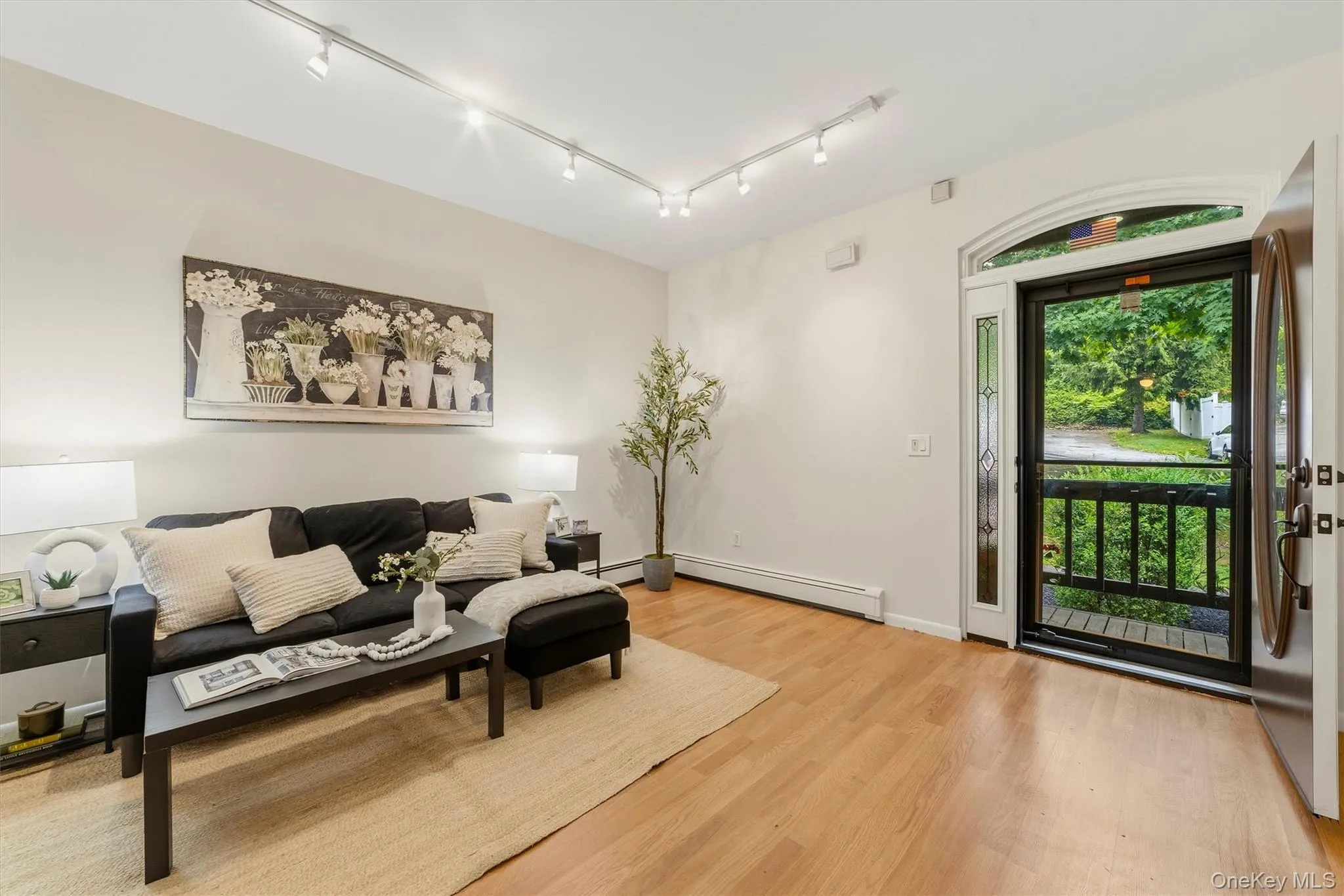 1 Beecher Lane, Peekskill, NY, 1 Bedroom Bedrooms, 4 Rooms Rooms,1 BathroomBathrooms,Residential,For Rent,Beecher,0,1017208 1 Beecher Lane, Peekskill, NY, 1 Bedroom Bedrooms, 4 Rooms Rooms,1 BathroomBathrooms,Residential,For Rent,Beecher,0,1017208