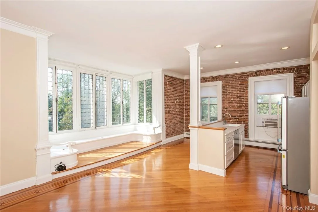 80 Church Street, Greenburgh, NY, 1 Bedroom Bedrooms, 3 Rooms Rooms,1 BathroomBathrooms,Residential Lease,For Rent,Church,0,1017215 80 Church Street, Greenburgh, NY, 1 Bedroom Bedrooms, 3 Rooms Rooms,1 BathroomBathrooms,Residential Lease,For Rent,Church,0,1017215