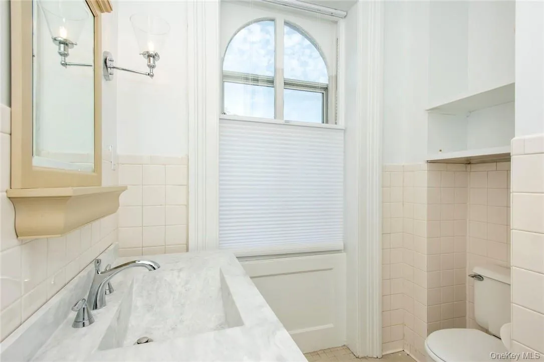 80 Church Street, Greenburgh, NY, 1 Bedroom Bedrooms, 3 Rooms Rooms,1 BathroomBathrooms,Residential Lease,For Rent,Church,0,1017215 80 Church Street, Greenburgh, NY, 1 Bedroom Bedrooms, 3 Rooms Rooms,1 BathroomBathrooms,Residential Lease,For Rent,Church,0,1017215