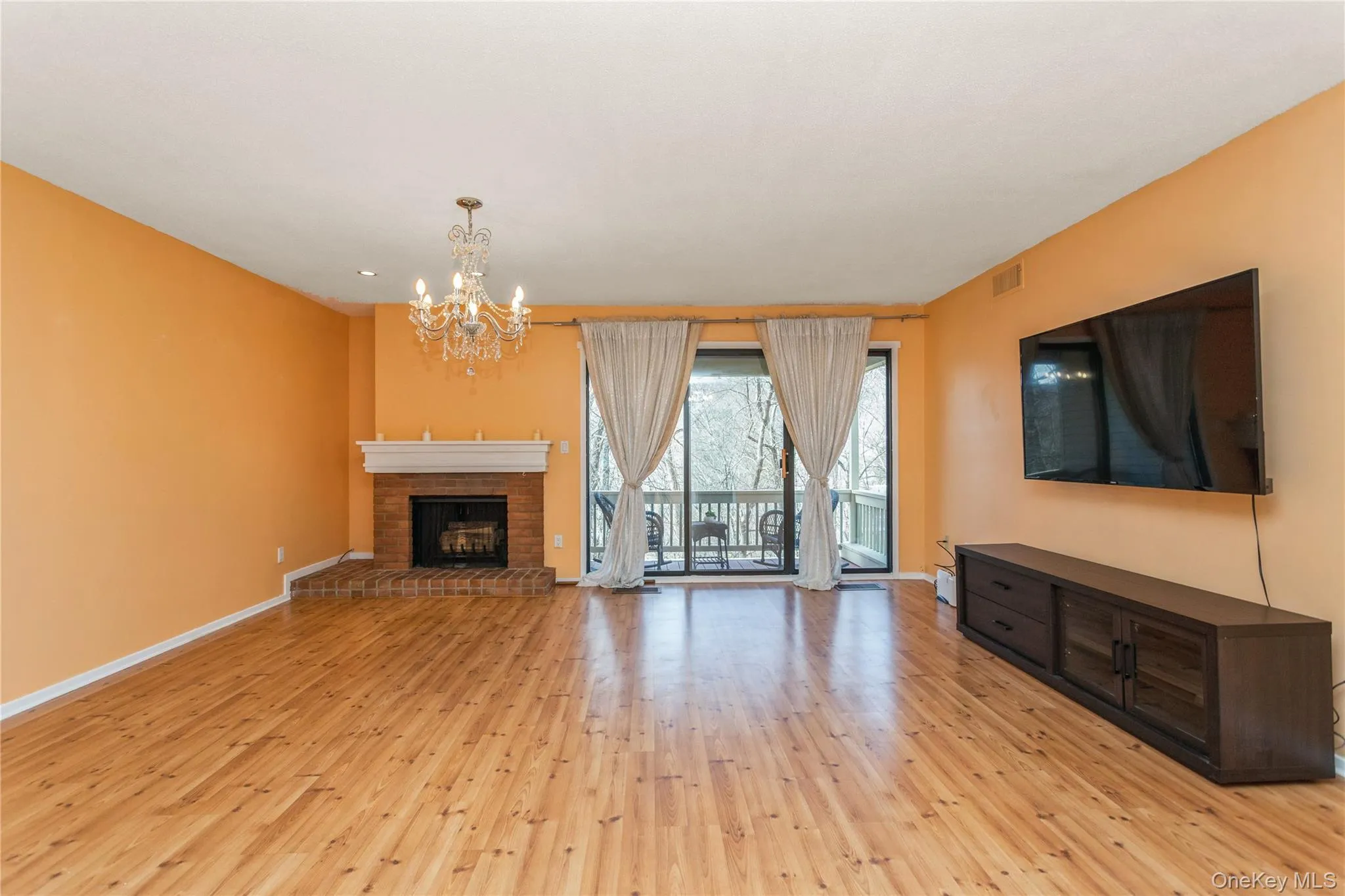 29 Heritage Hills, Somers, NY, 2 Bedrooms Bedrooms, 7 Rooms Rooms,2 BathroomsBathrooms,Residential,For Rent,Heritage Hills,0,KEY1017218 29 Heritage Hills, Somers, NY, 2 Bedrooms Bedrooms, 7 Rooms Rooms,2 BathroomsBathrooms,Residential,For Rent,Heritage Hills,0,KEY1017218