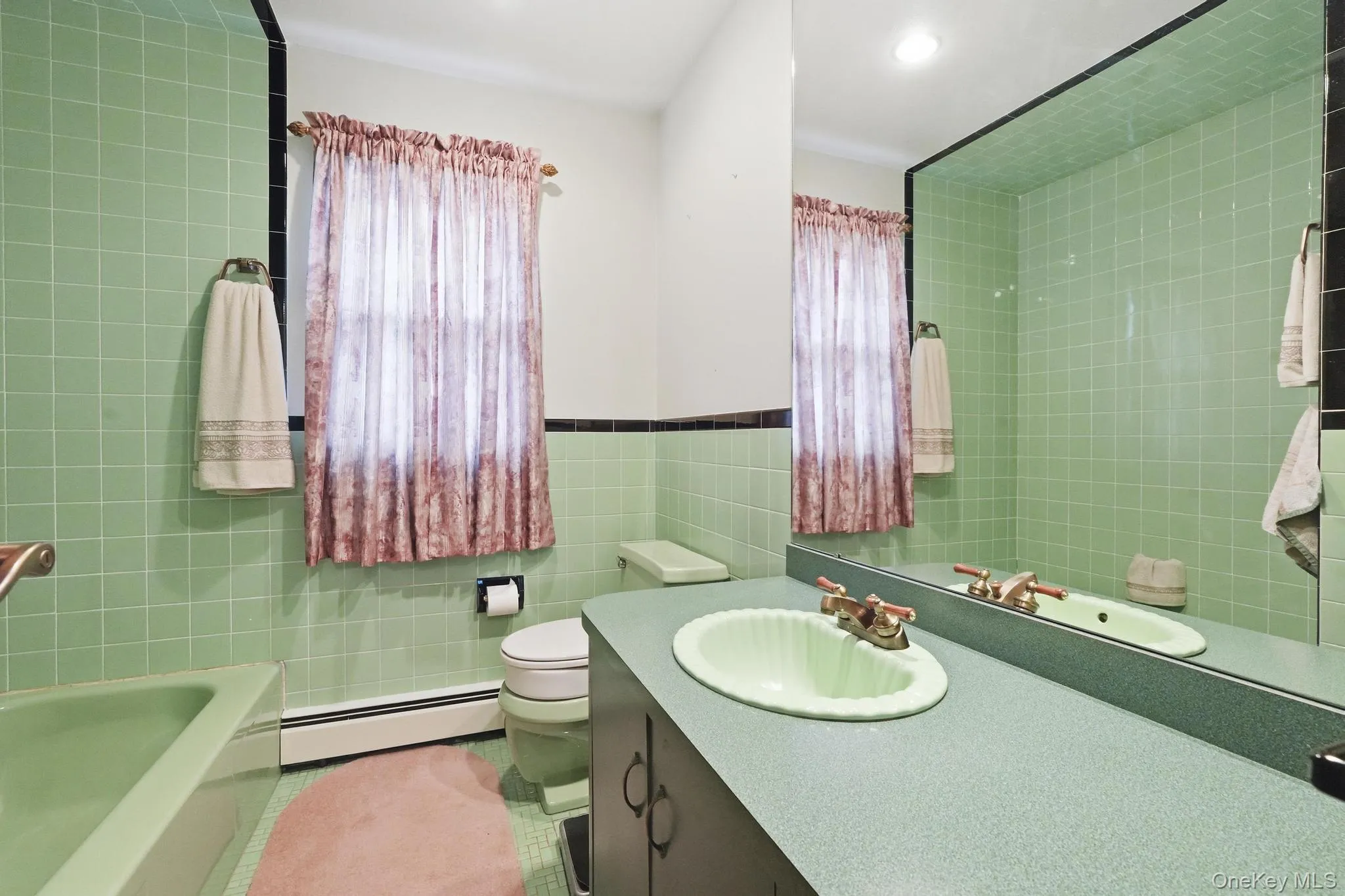 6 Park Drive, Oyster Bay, NY, 3 Bedrooms Bedrooms, 9 Rooms Rooms,2 BathroomsBathrooms,Residential,For Rent,Park,0,KEY1017220 6 Park Drive, Oyster Bay, NY, 3 Bedrooms Bedrooms, 9 Rooms Rooms,2 BathroomsBathrooms,Residential,For Rent,Park,0,KEY1017220