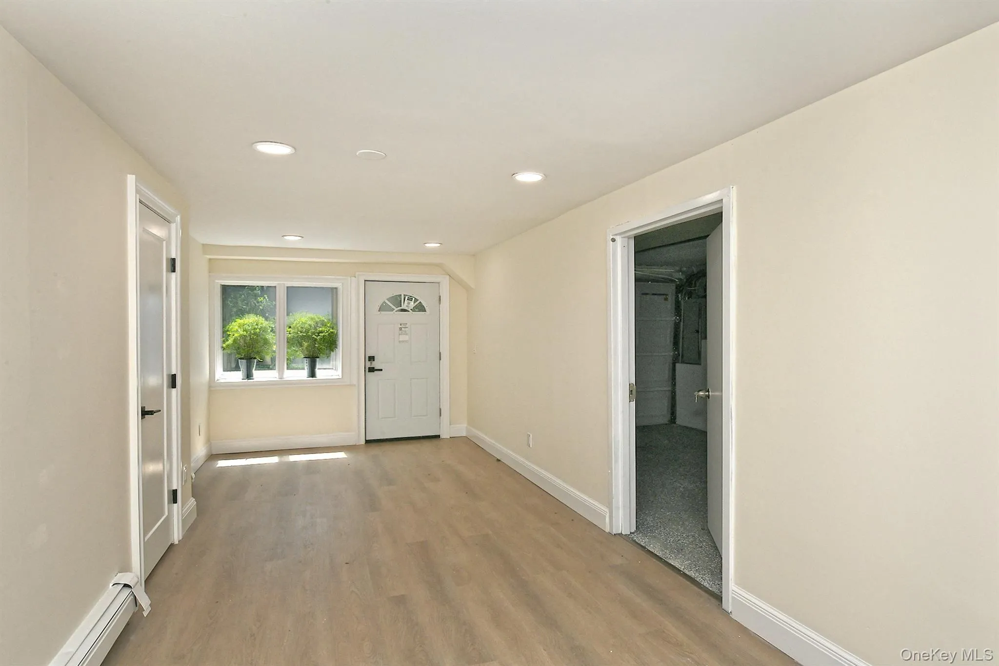 3 Jacobs Path, Huntington, NY, 5 Bedrooms Bedrooms, 16 Rooms Rooms,2 BathroomsBathrooms,Residential,For Rent,Jacobs,0,KEY1017224 3 Jacobs Path, Huntington, NY, 5 Bedrooms Bedrooms, 16 Rooms Rooms,2 BathroomsBathrooms,Residential,For Rent,Jacobs,0,KEY1017224