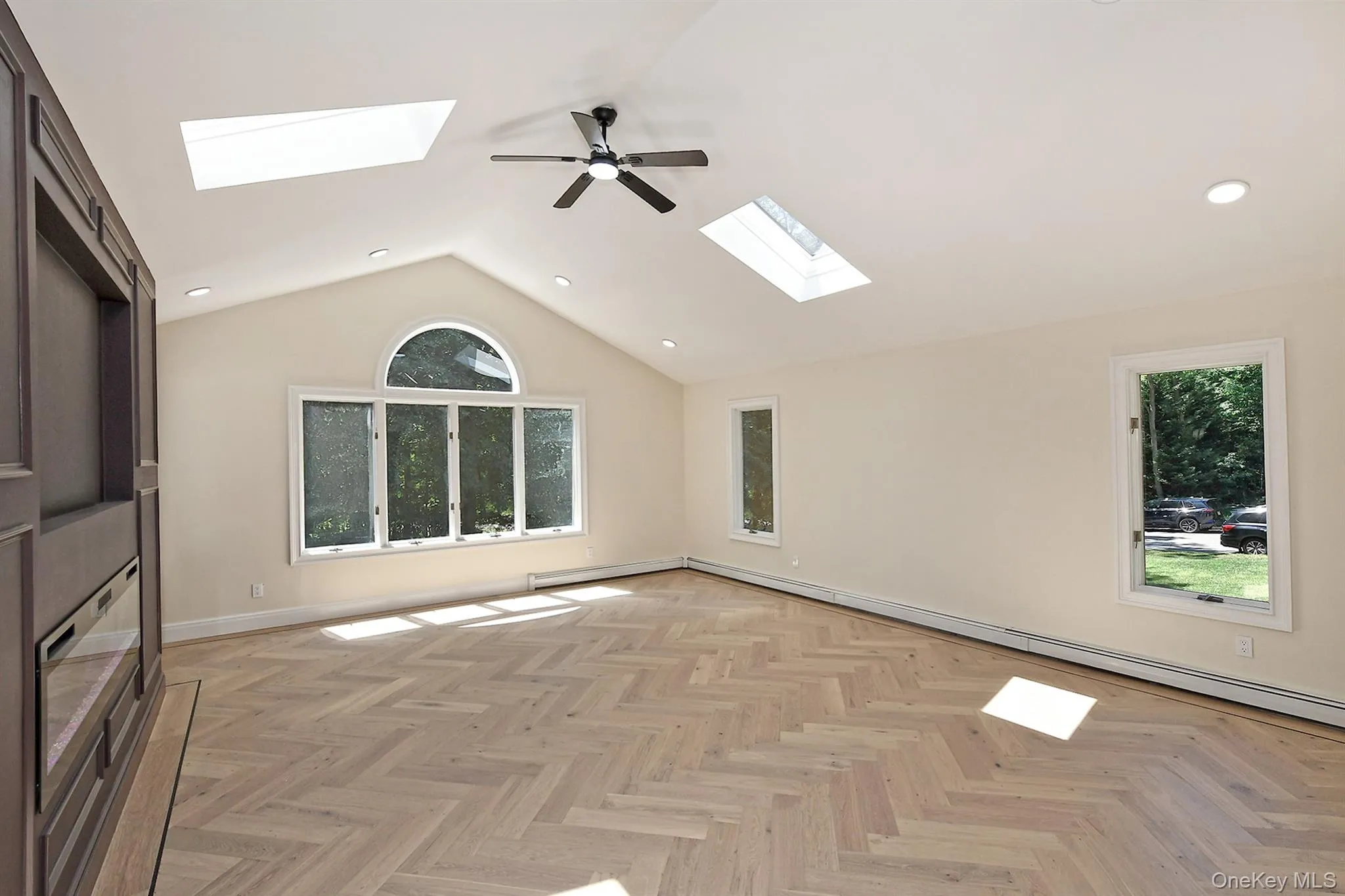 3 Jacobs Path, Huntington, NY, 5 Bedrooms Bedrooms, 16 Rooms Rooms,2 BathroomsBathrooms,Residential,For Rent,Jacobs,0,KEY1017224 3 Jacobs Path, Huntington, NY, 5 Bedrooms Bedrooms, 16 Rooms Rooms,2 BathroomsBathrooms,Residential,For Rent,Jacobs,0,KEY1017224