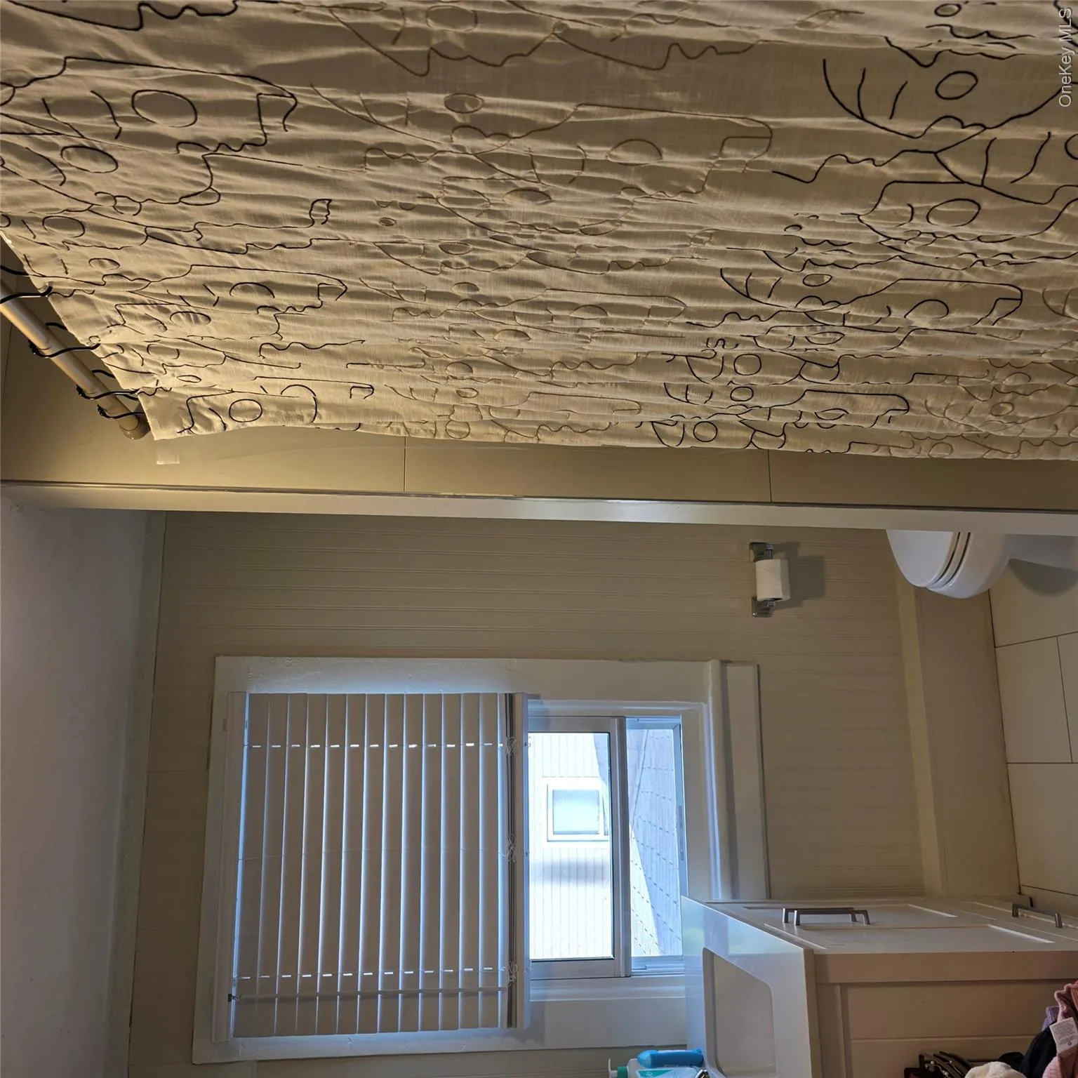 11 Franklin Avenue, Orangetown, NY, 1 Bedroom Bedrooms, 3 Rooms Rooms,1 BathroomBathrooms,Residential Lease,For Rent,Franklin,0,KEY1017227 11 Franklin Avenue, Orangetown, NY, 1 Bedroom Bedrooms, 3 Rooms Rooms,1 BathroomBathrooms,Residential Lease,For Rent,Franklin,0,KEY1017227
