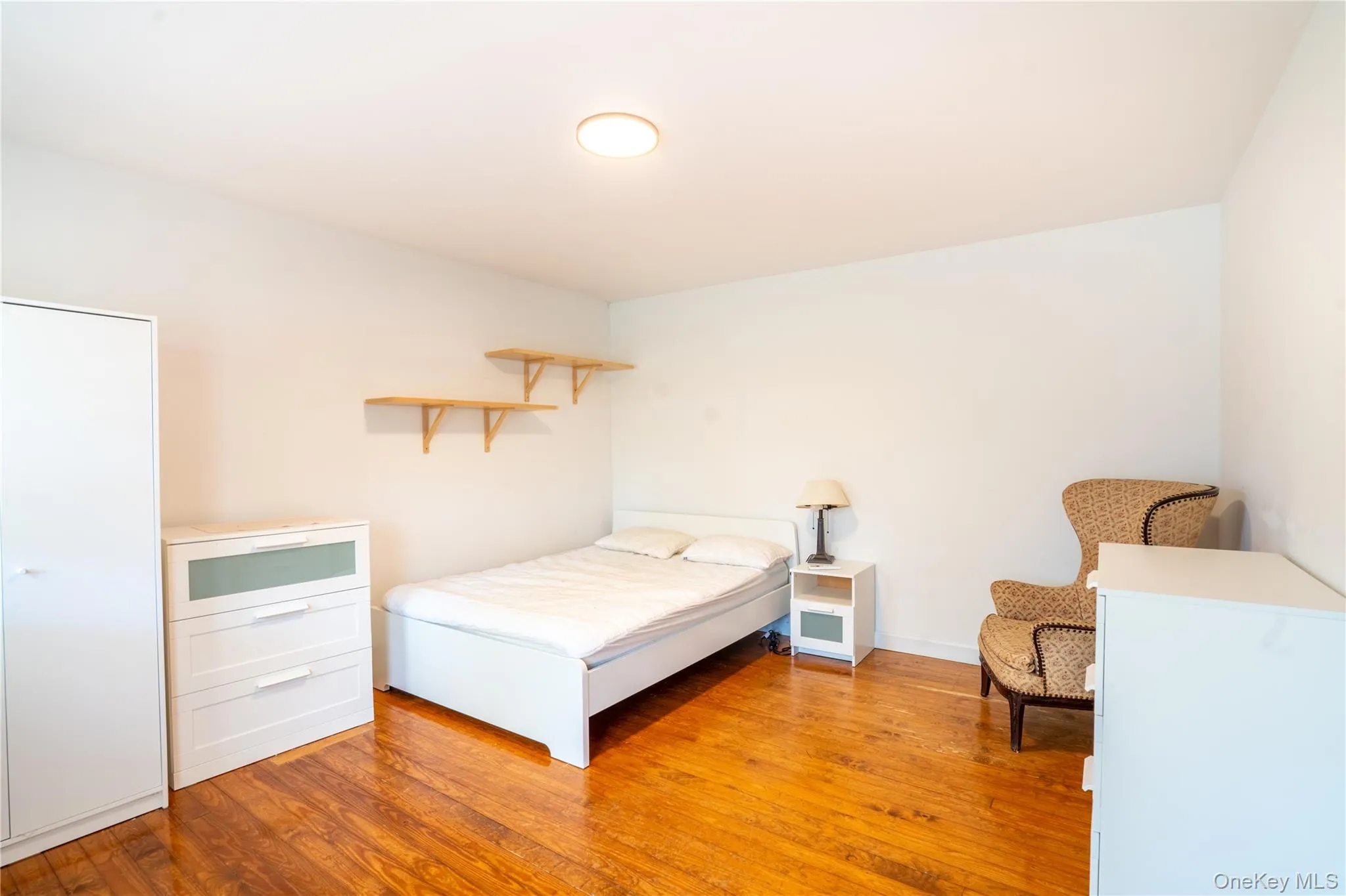 24435 Main Road, Southold, NY, 4 Bedrooms Bedrooms, 7 Rooms Rooms,2 BathroomsBathrooms,Residential Lease,For Rent,Main,0,1017239 24435 Main Road, Southold, NY, 4 Bedrooms Bedrooms, 7 Rooms Rooms,2 BathroomsBathrooms,Residential Lease,For Rent,Main,0,1017239