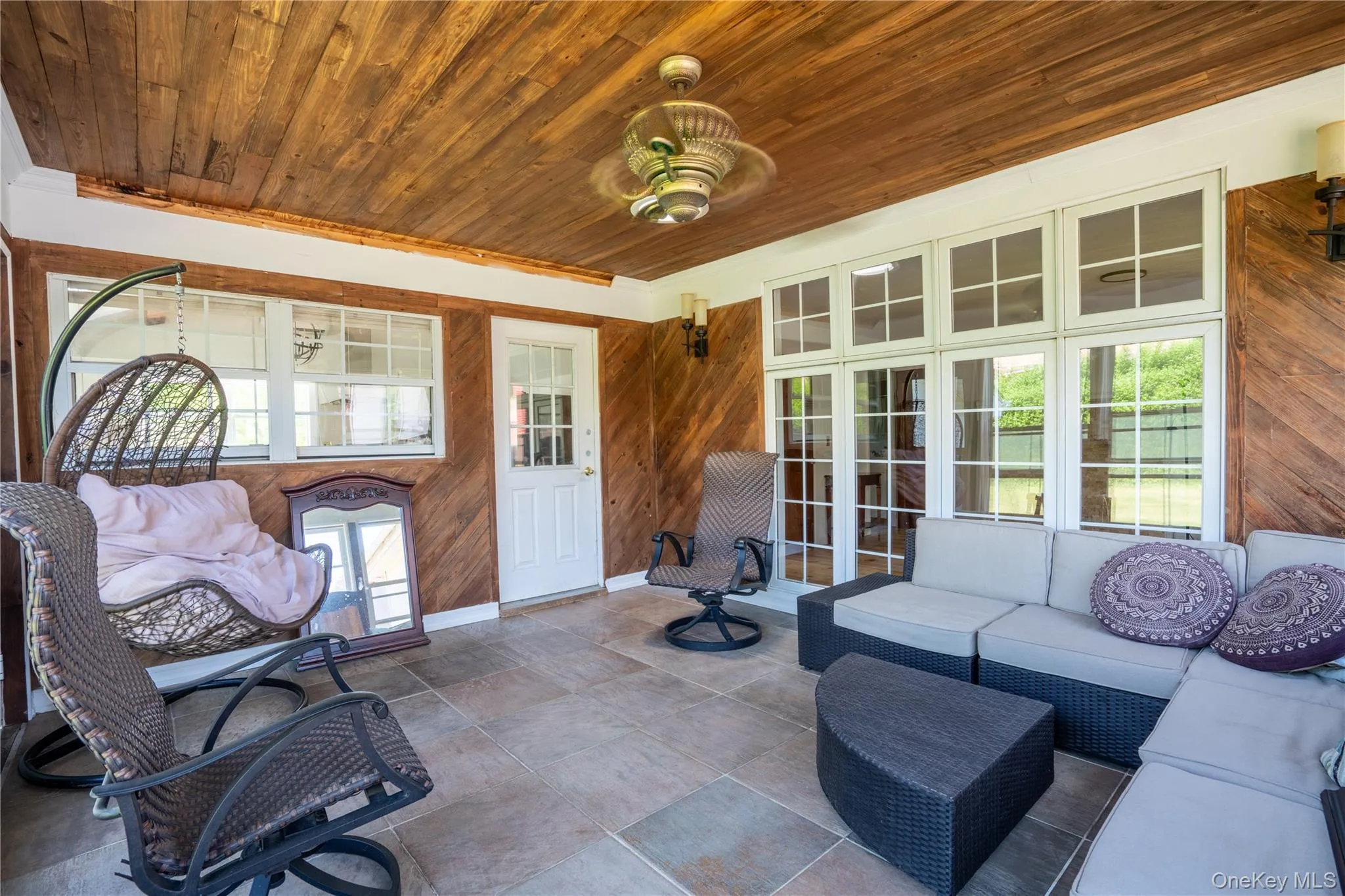 24435 Main Road, Southold, NY, 4 Bedrooms Bedrooms, 7 Rooms Rooms,2 BathroomsBathrooms,Residential Lease,For Rent,Main,0,1017239 24435 Main Road, Southold, NY, 4 Bedrooms Bedrooms, 7 Rooms Rooms,2 BathroomsBathrooms,Residential Lease,For Rent,Main,0,1017239