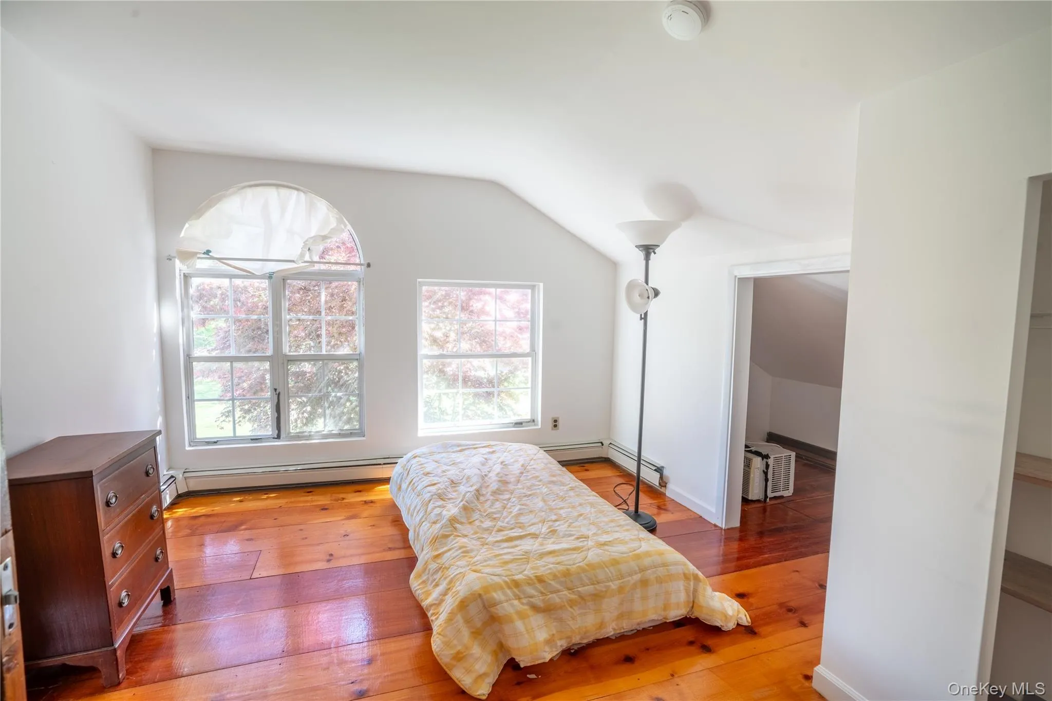 24435 Main Road, Southold, NY, 4 Bedrooms Bedrooms, 7 Rooms Rooms,2 BathroomsBathrooms,Residential Lease,For Rent,Main,0,1017239 24435 Main Road, Southold, NY, 4 Bedrooms Bedrooms, 7 Rooms Rooms,2 BathroomsBathrooms,Residential Lease,For Rent,Main,0,1017239
