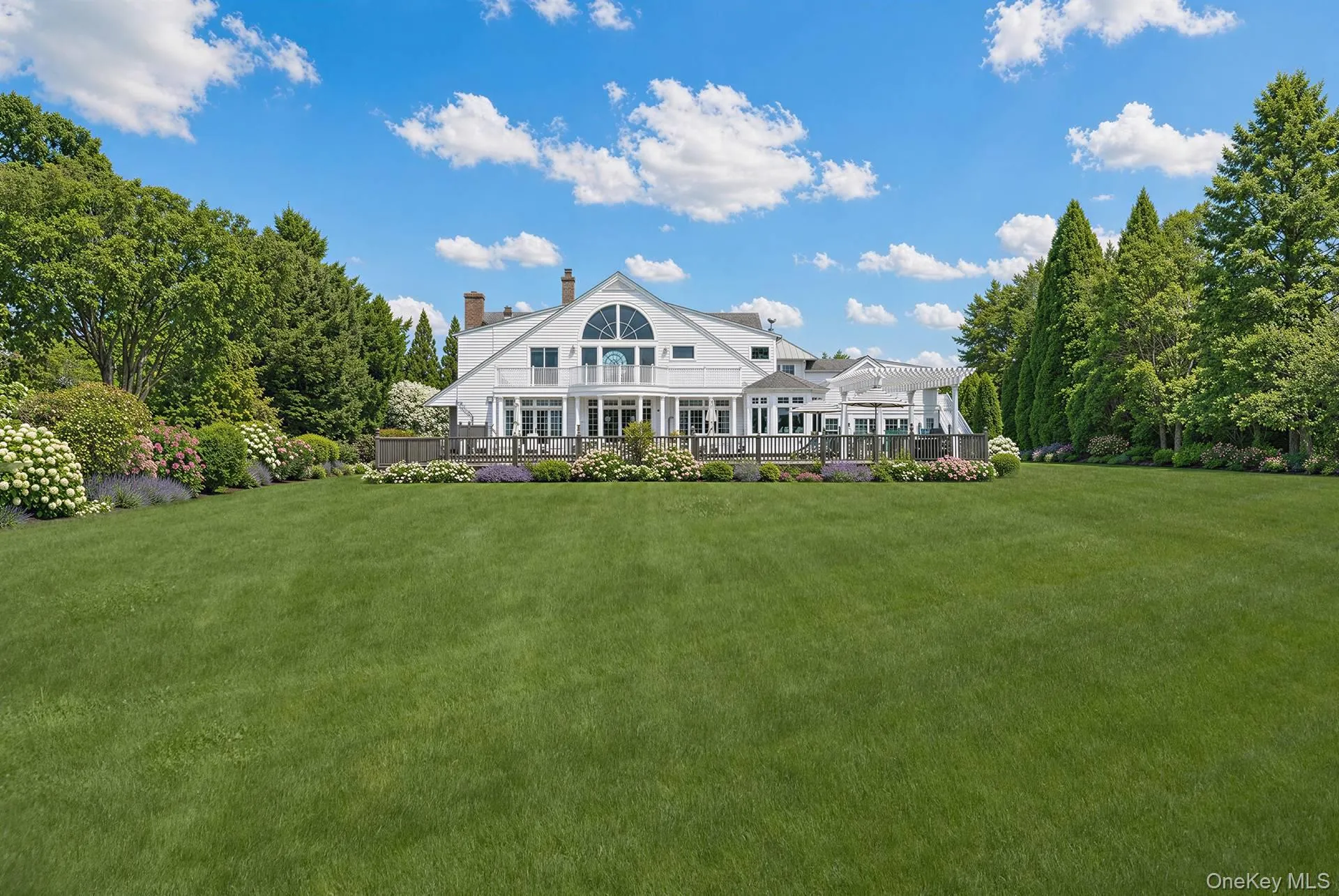 59 Farm Field Road, Southampton, NY, 5 Bedrooms Bedrooms, 24 Rooms Rooms,5 BathroomsBathrooms,Residential,For Rent,Farm Field,0,1017240 59 Farm Field Road, Southampton, NY, 5 Bedrooms Bedrooms, 24 Rooms Rooms,5 BathroomsBathrooms,Residential,For Rent,Farm Field,0,1017240