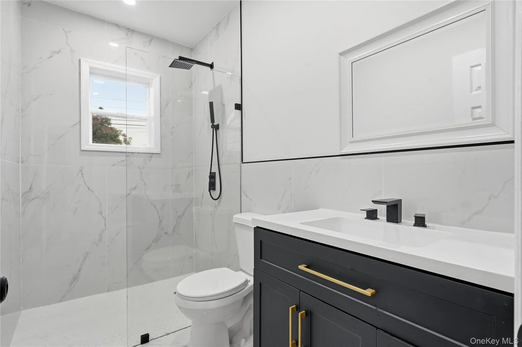 17A Riverside Street, Babylon, NY, 4 Bedrooms Bedrooms, 7 Rooms Rooms,2 BathroomsBathrooms,Residential,For Rent,Riverside,0,KEY1017243 17A Riverside Street, Babylon, NY, 4 Bedrooms Bedrooms, 7 Rooms Rooms,2 BathroomsBathrooms,Residential,For Rent,Riverside,0,KEY1017243