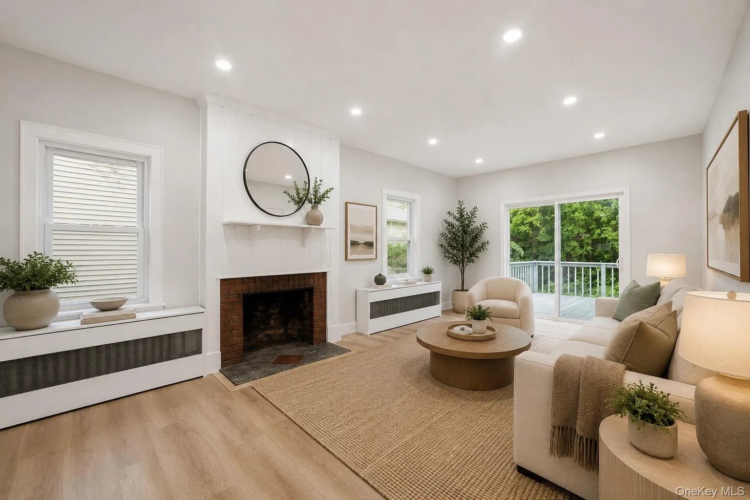 17A Riverside Street, Babylon, NY, 4 Bedrooms Bedrooms, 7 Rooms Rooms,2 BathroomsBathrooms,Residential,For Rent,Riverside,0,KEY1017243 17A Riverside Street, Babylon, NY, 4 Bedrooms Bedrooms, 7 Rooms Rooms,2 BathroomsBathrooms,Residential,For Rent,Riverside,0,KEY1017243