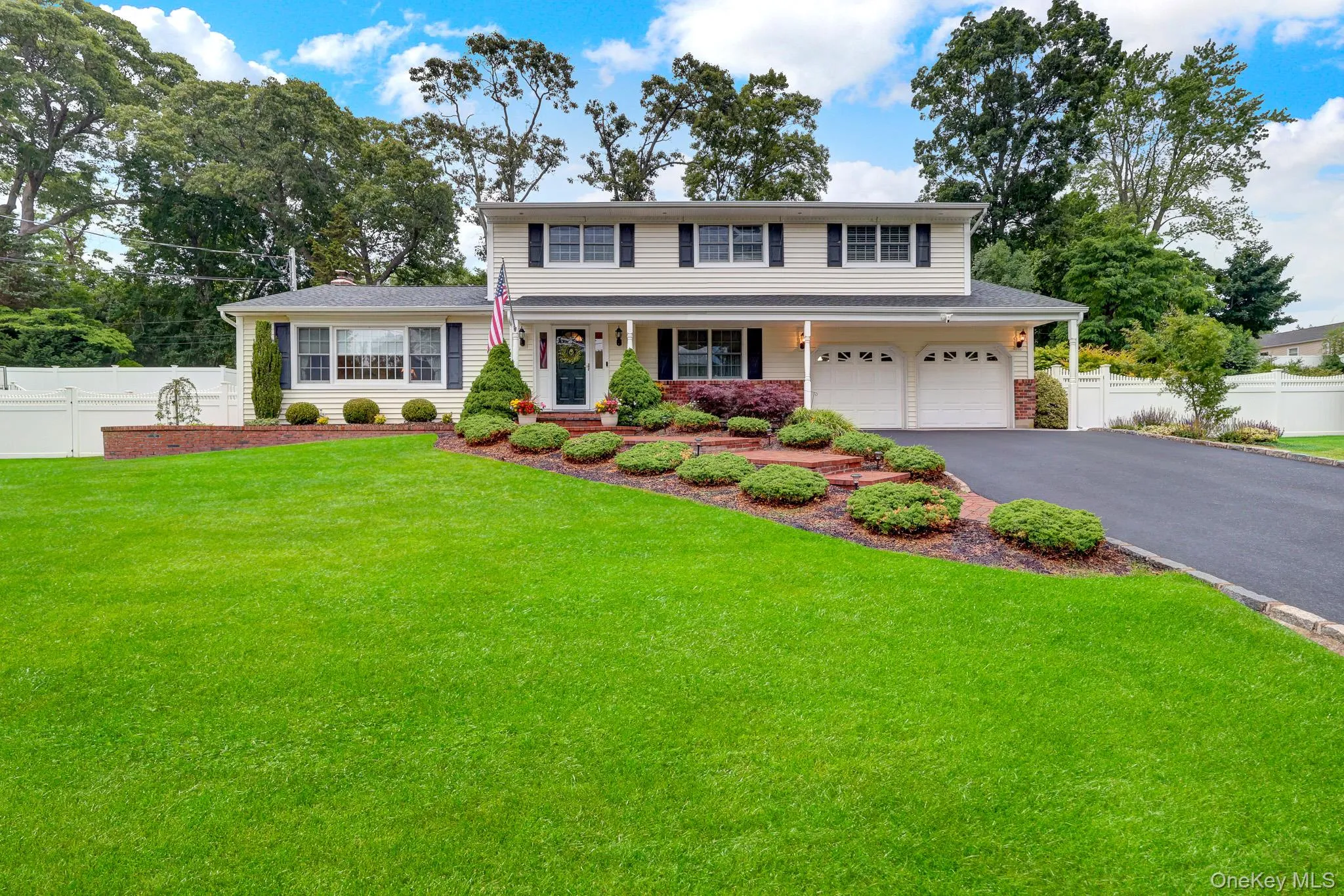 9 Briar Path, Brookhaven, NY, 4 Bedrooms Bedrooms, 9 Rooms Rooms,2 BathroomsBathrooms,Residential,For Rent,Briar,0,1017244 9 Briar Path, Brookhaven, NY, 4 Bedrooms Bedrooms, 9 Rooms Rooms,2 BathroomsBathrooms,Residential,For Rent,Briar,0,1017244