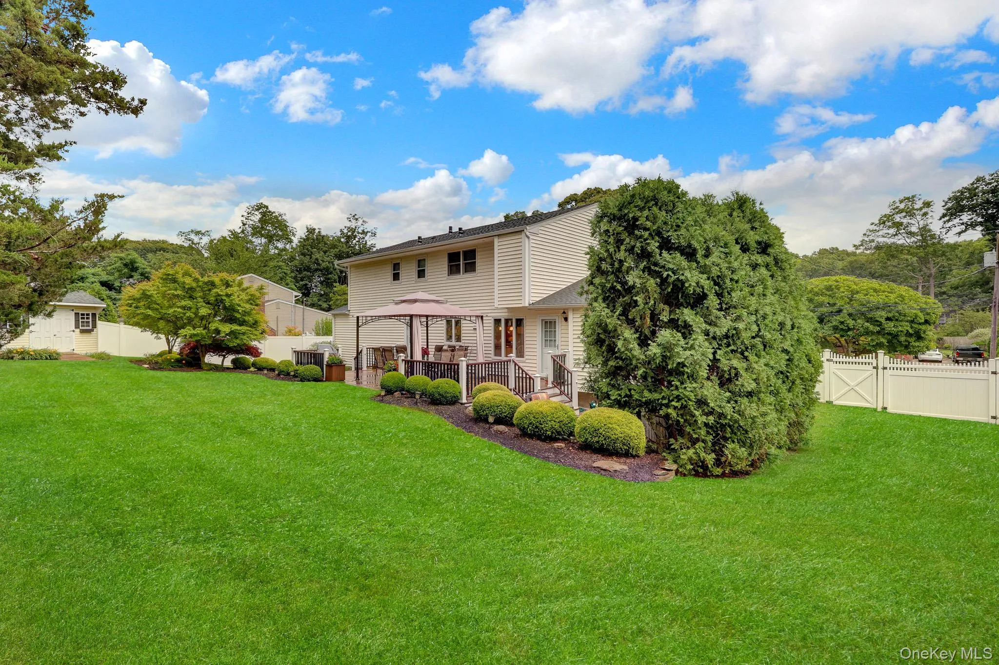 9 Briar Path, Brookhaven, NY, 4 Bedrooms Bedrooms, 9 Rooms Rooms,2 BathroomsBathrooms,Residential,For Rent,Briar,0,1017244 9 Briar Path, Brookhaven, NY, 4 Bedrooms Bedrooms, 9 Rooms Rooms,2 BathroomsBathrooms,Residential,For Rent,Briar,0,1017244