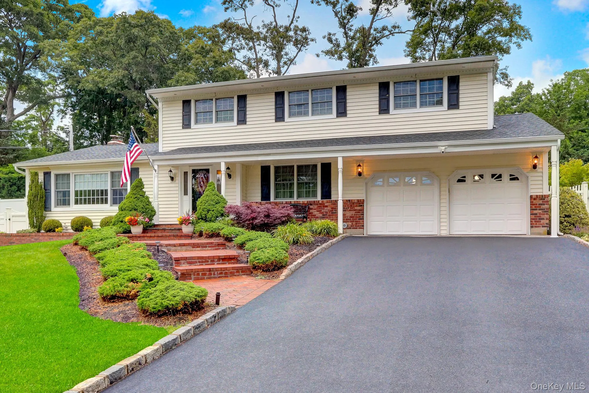 9 Briar Path, Brookhaven, NY, 4 Bedrooms Bedrooms, 9 Rooms Rooms,2 BathroomsBathrooms,Residential,For Rent,Briar,0,1017244 9 Briar Path, Brookhaven, NY, 4 Bedrooms Bedrooms, 9 Rooms Rooms,2 BathroomsBathrooms,Residential,For Rent,Briar,0,1017244