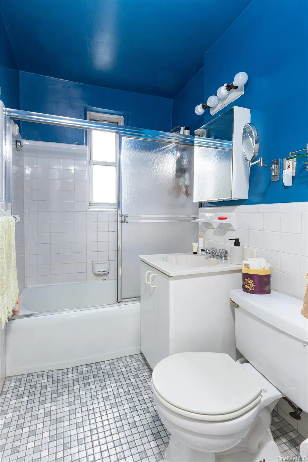 10221 63rd Road, New York, NY, 1 Bedroom Bedrooms, 3 Rooms Rooms,1 BathroomBathrooms,Residential,For Rent,63rd,0,KEY1017250 10221 63rd Road, New York, NY, 1 Bedroom Bedrooms, 3 Rooms Rooms,1 BathroomBathrooms,Residential,For Rent,63rd,0,KEY1017250