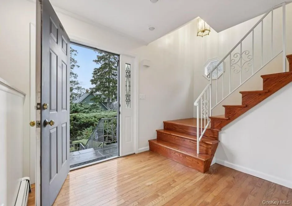 335 5th Street, Mamaroneck, NY, 3 Bedrooms Bedrooms, 5 Rooms Rooms,2 BathroomsBathrooms,Residential Lease,For Rent,5th,0,KEY1017252 335 5th Street, Mamaroneck, NY, 3 Bedrooms Bedrooms, 5 Rooms Rooms,2 BathroomsBathrooms,Residential Lease,For Rent,5th,0,KEY1017252