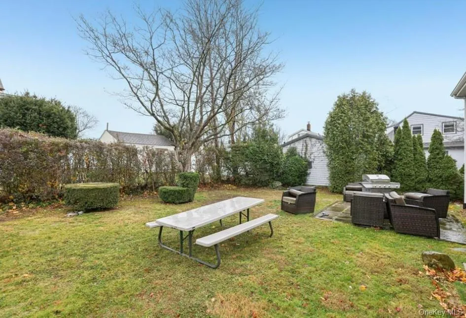 335 5th Street, Mamaroneck, NY, 3 Bedrooms Bedrooms, 5 Rooms Rooms,2 BathroomsBathrooms,Residential Lease,For Rent,5th,0,KEY1017252 335 5th Street, Mamaroneck, NY, 3 Bedrooms Bedrooms, 5 Rooms Rooms,2 BathroomsBathrooms,Residential Lease,For Rent,5th,0,KEY1017252