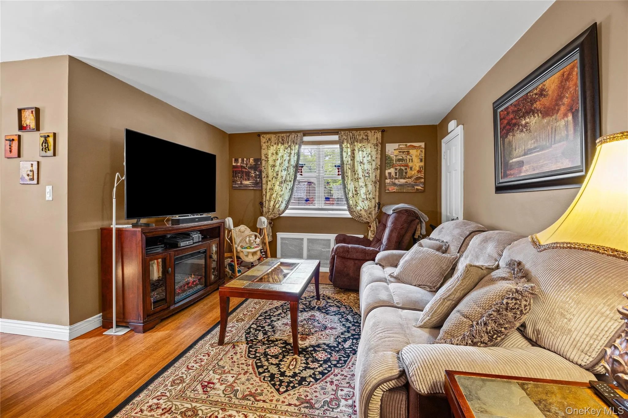 61-26 255th, New York, NY, 1 Bedroom Bedrooms, 3 Rooms Rooms,1 BathroomBathrooms,Residential,For Rent,255th,0,1017253 61-26 255th, New York, NY, 1 Bedroom Bedrooms, 3 Rooms Rooms,1 BathroomBathrooms,Residential,For Rent,255th,0,1017253