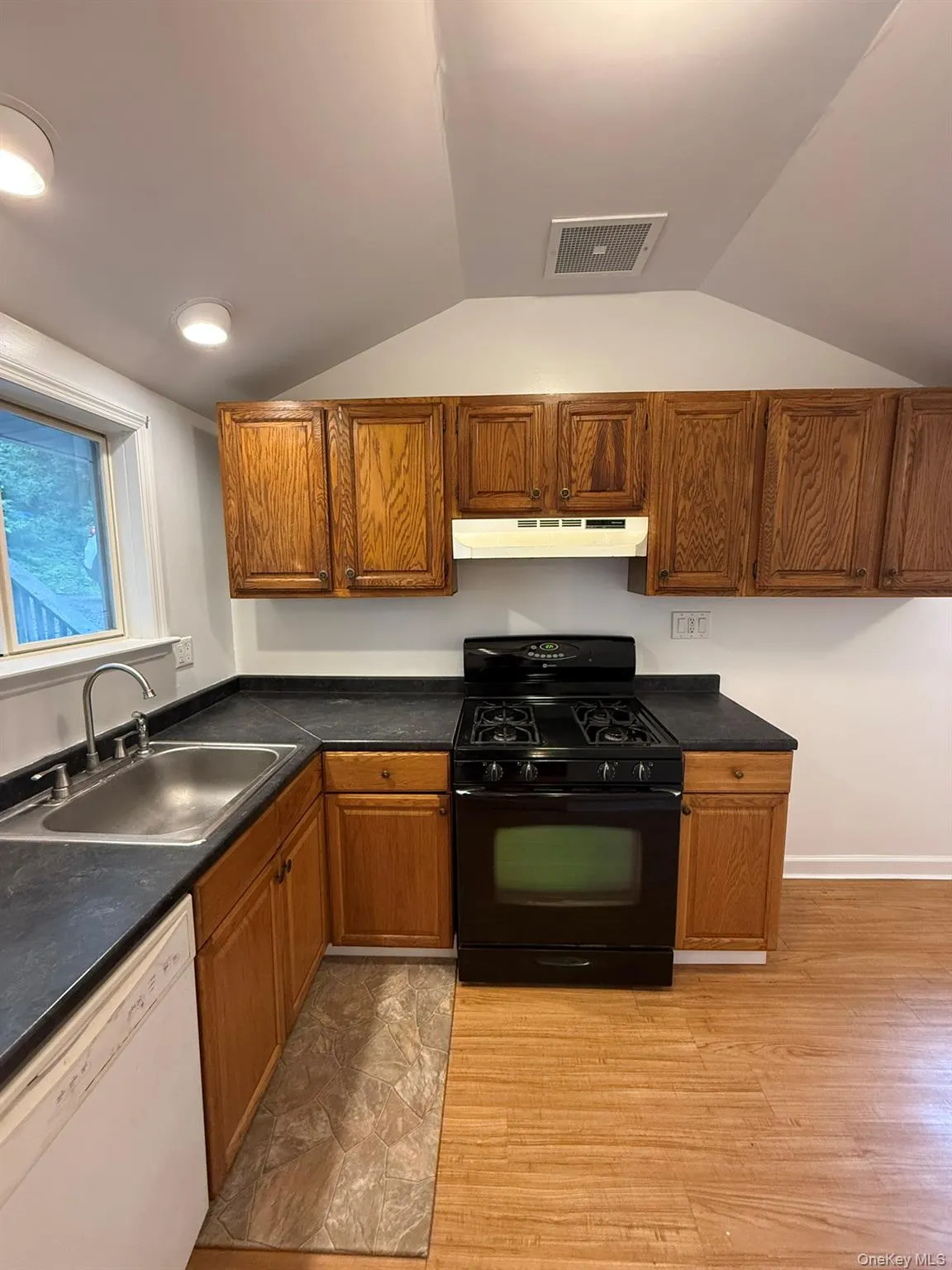 76 Arcadian Trail, Monroe, NY, 3 Bedrooms Bedrooms, 5 Rooms Rooms,1 BathroomBathrooms,Residential,For Rent,Arcadian,0,KEY1017254 76 Arcadian Trail, Monroe, NY, 3 Bedrooms Bedrooms, 5 Rooms Rooms,1 BathroomBathrooms,Residential,For Rent,Arcadian,0,KEY1017254