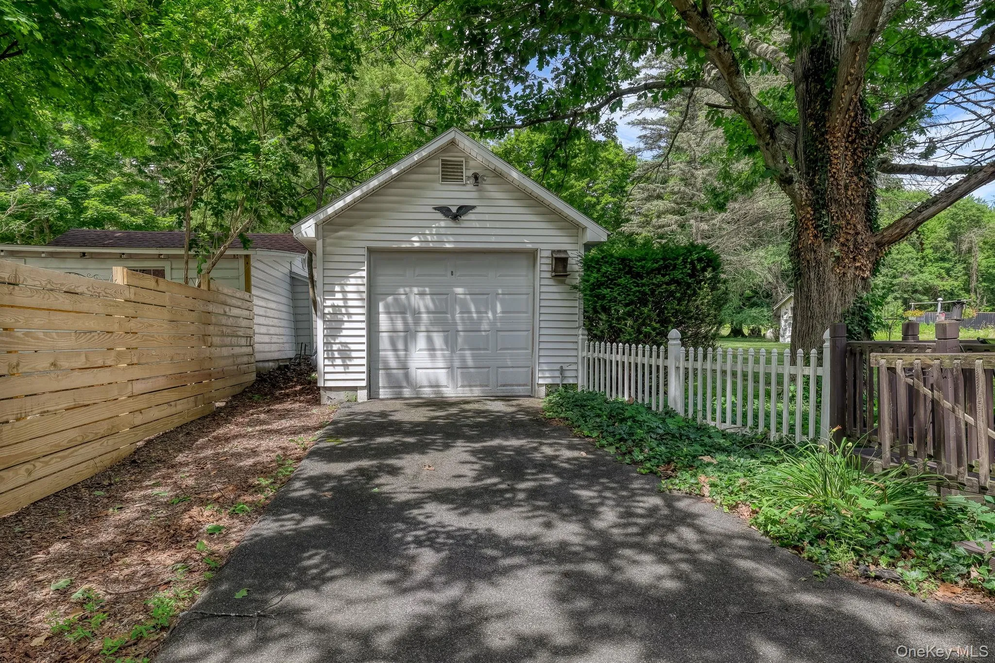 19 Ohioville Road, New Paltz, NY, 4 Bedrooms Bedrooms, 7 Rooms Rooms,2 BathroomsBathrooms,Residential,For Rent,Ohioville,0,1017259 19 Ohioville Road, New Paltz, NY, 4 Bedrooms Bedrooms, 7 Rooms Rooms,2 BathroomsBathrooms,Residential,For Rent,Ohioville,0,1017259