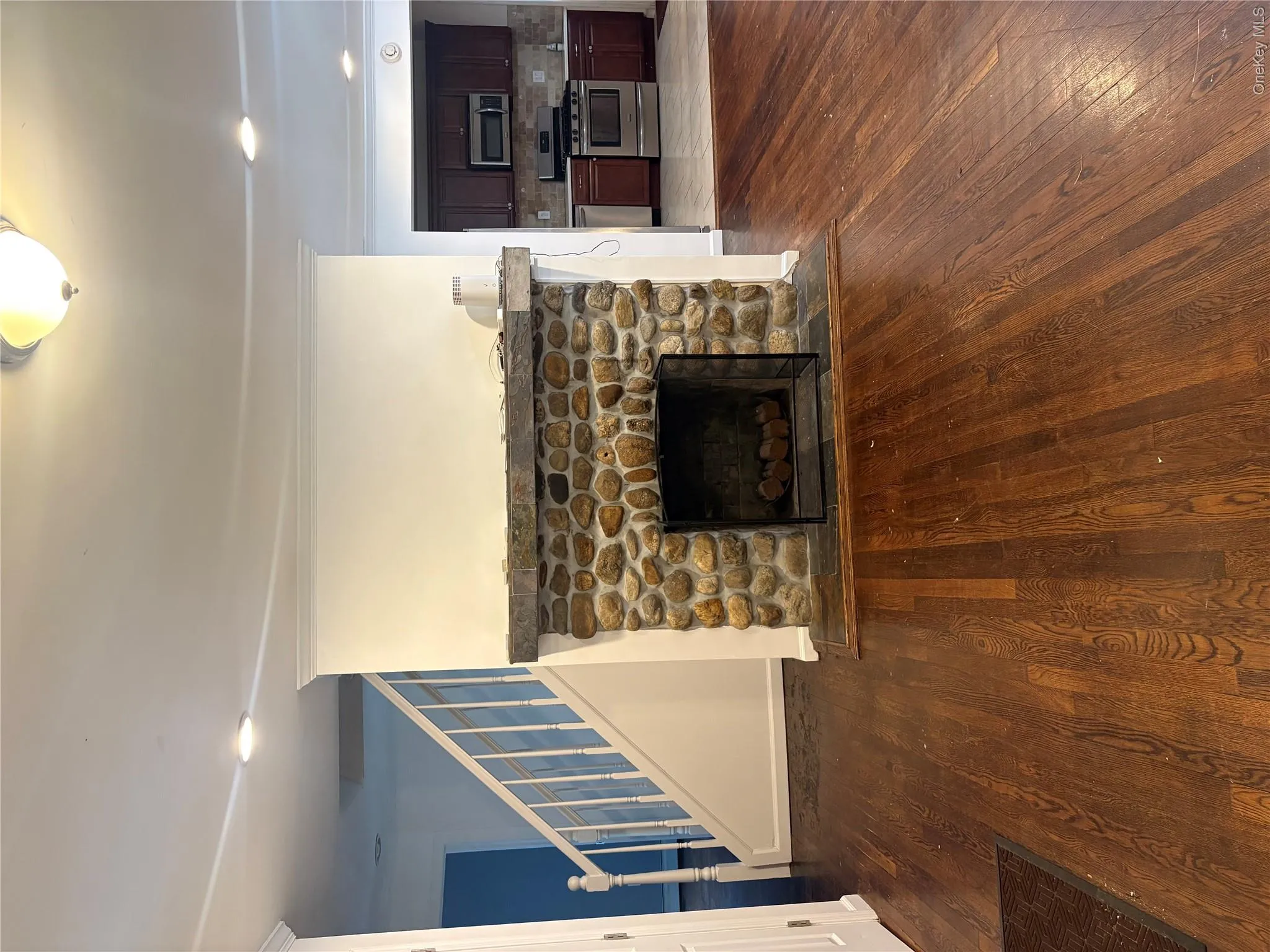 125 Washington Avenue, Babylon, NY, 4 Bedrooms Bedrooms, 5 Rooms Rooms,2 BathroomsBathrooms,Residential Lease,For Rent,Washington,0,1017260 125 Washington Avenue, Babylon, NY, 4 Bedrooms Bedrooms, 5 Rooms Rooms,2 BathroomsBathrooms,Residential Lease,For Rent,Washington,0,1017260