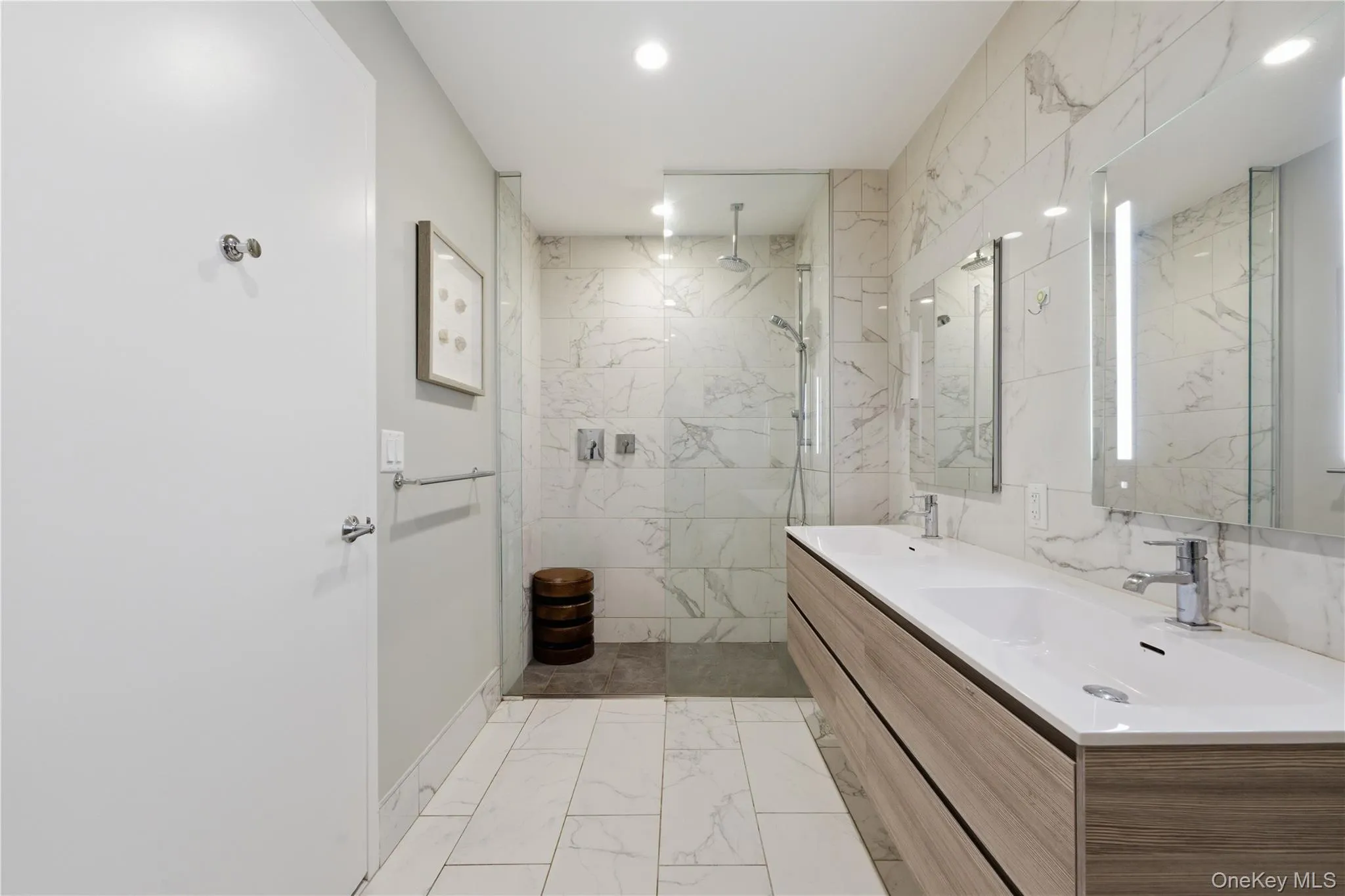 131-01 40th Road, New York, NY, 3 Bedrooms Bedrooms, 6 Rooms Rooms,2 BathroomsBathrooms,Residential,For Rent,40th,0,1017263 131-01 40th Road, New York, NY, 3 Bedrooms Bedrooms, 6 Rooms Rooms,2 BathroomsBathrooms,Residential,For Rent,40th,0,1017263