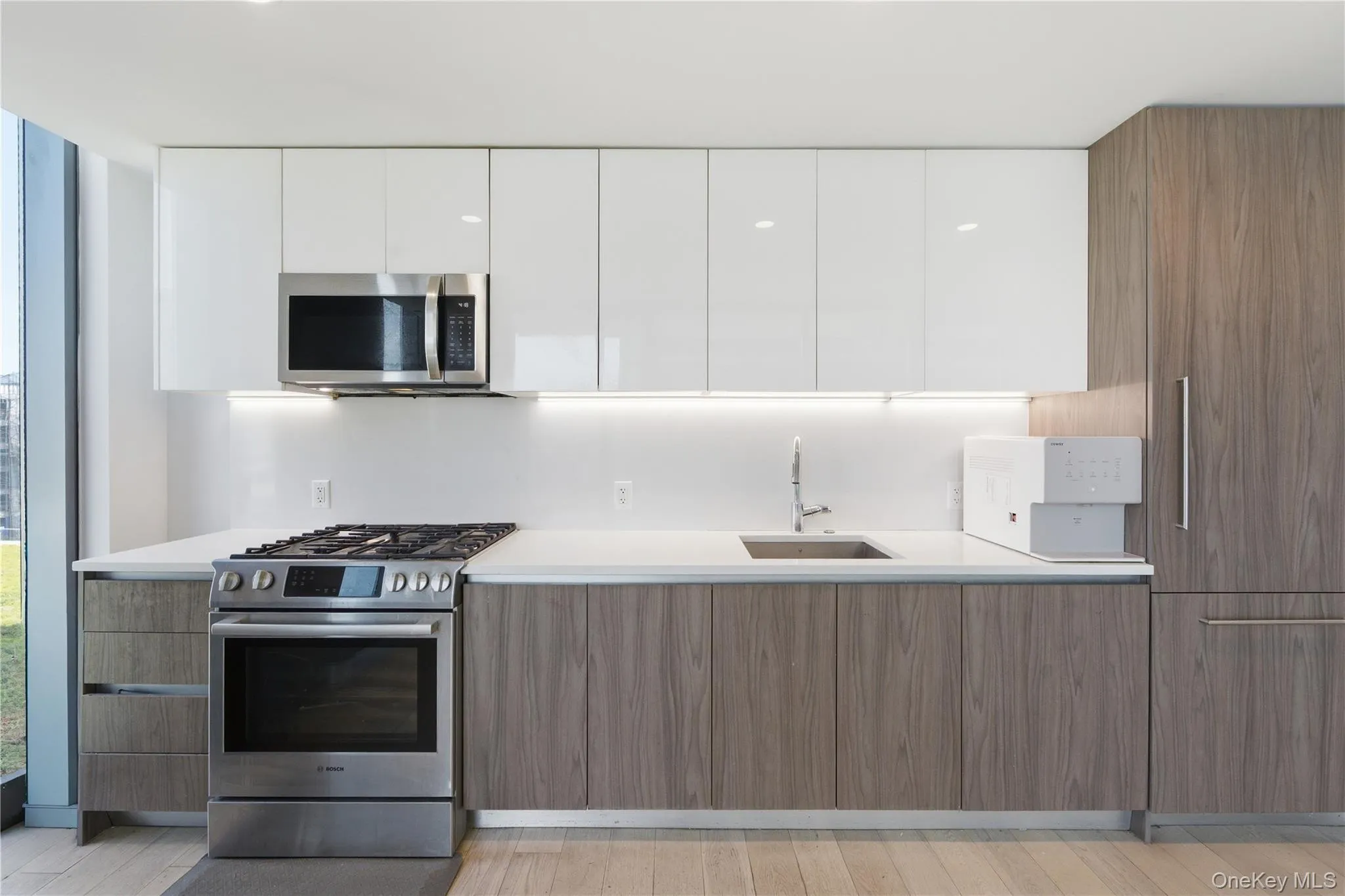 131-01 40th Road, New York, NY, 3 Bedrooms Bedrooms, 6 Rooms Rooms,2 BathroomsBathrooms,Residential,For Rent,40th,0,1017263 131-01 40th Road, New York, NY, 3 Bedrooms Bedrooms, 6 Rooms Rooms,2 BathroomsBathrooms,Residential,For Rent,40th,0,1017263