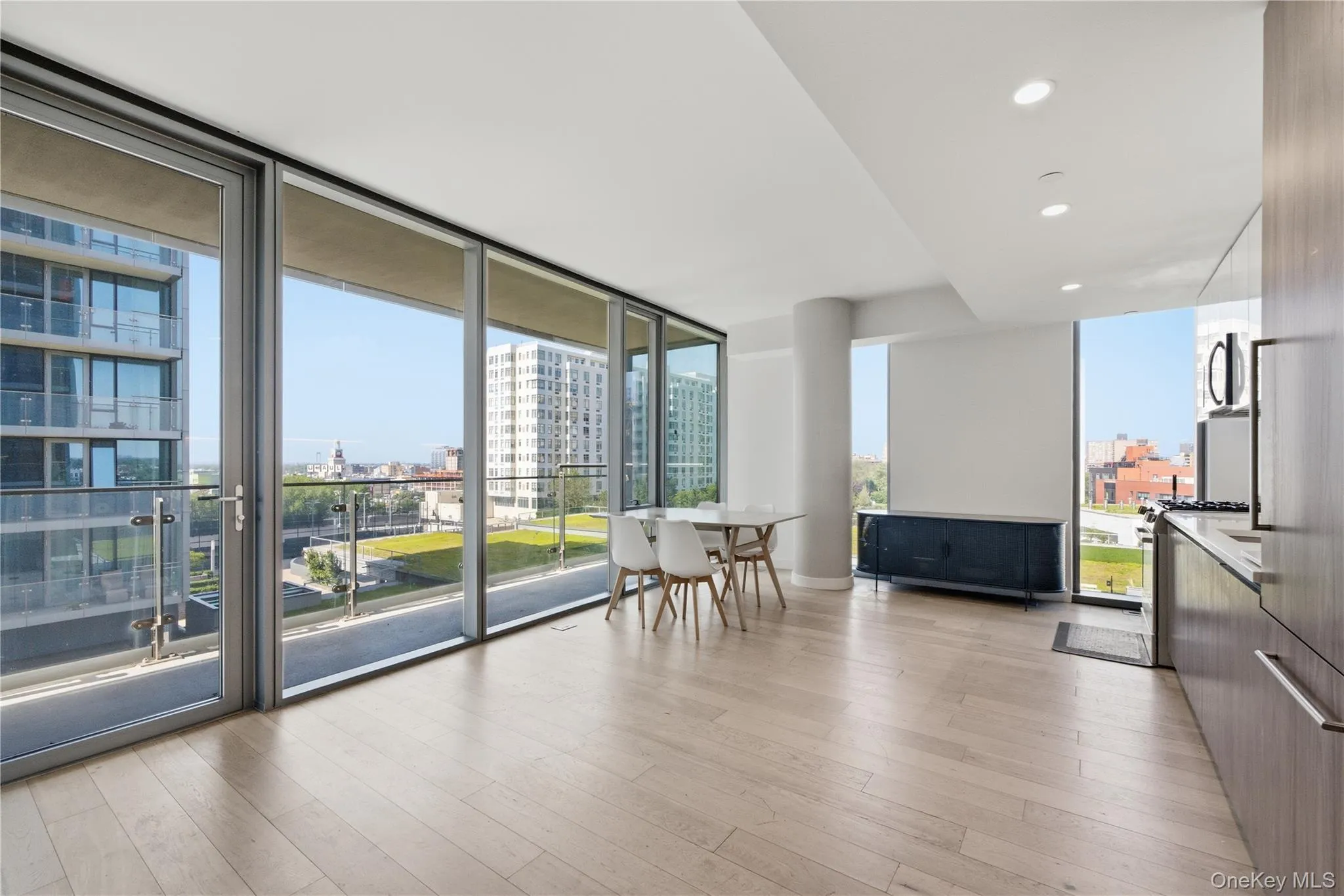 131-01 40th Road, New York, NY, 3 Bedrooms Bedrooms, 6 Rooms Rooms,2 BathroomsBathrooms,Residential,For Rent,40th,0,1017263 131-01 40th Road, New York, NY, 3 Bedrooms Bedrooms, 6 Rooms Rooms,2 BathroomsBathrooms,Residential,For Rent,40th,0,1017263