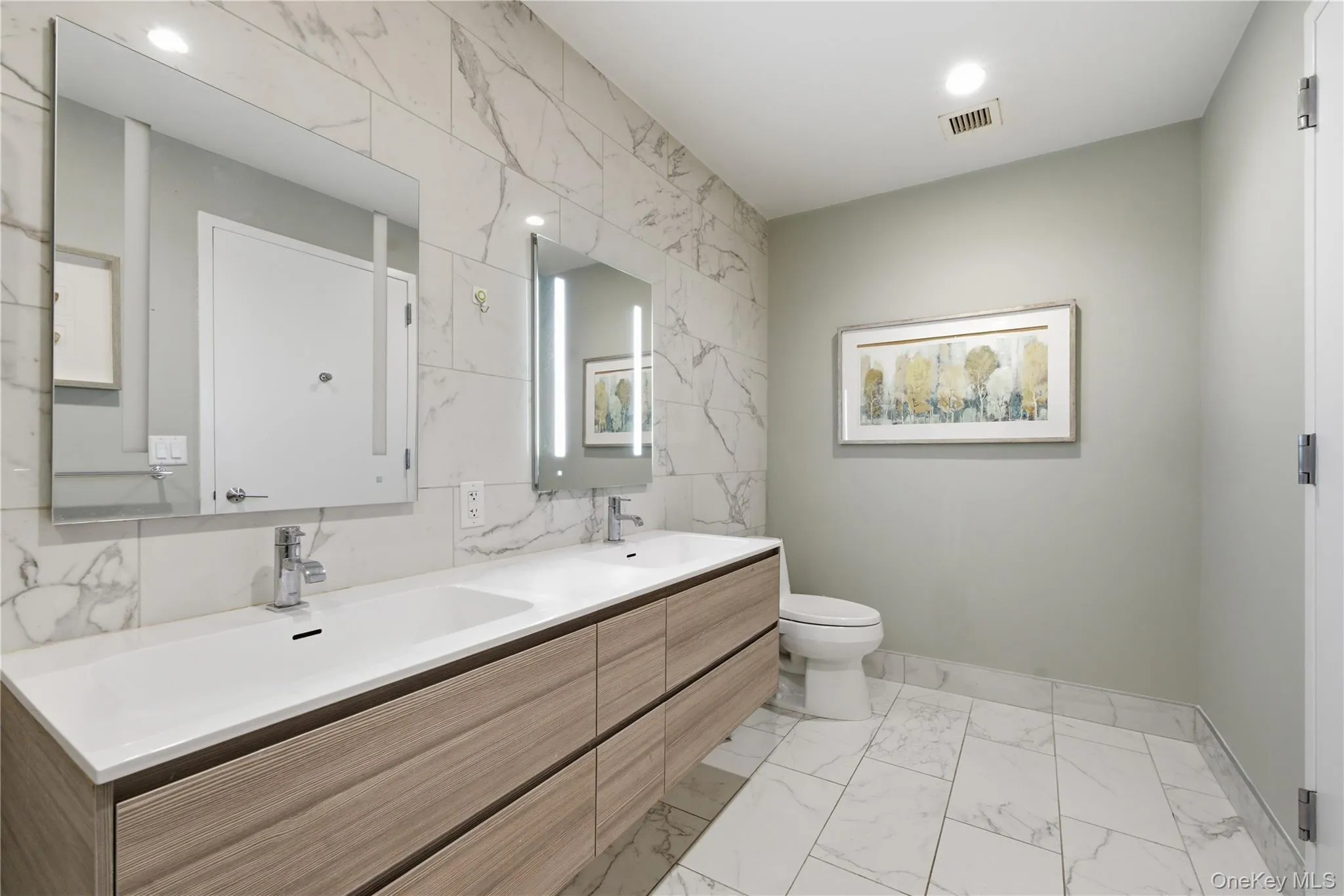 131-01 40th Road, New York, NY, 3 Bedrooms Bedrooms, 6 Rooms Rooms,2 BathroomsBathrooms,Residential,For Rent,40th,0,1017263 131-01 40th Road, New York, NY, 3 Bedrooms Bedrooms, 6 Rooms Rooms,2 BathroomsBathrooms,Residential,For Rent,40th,0,1017263