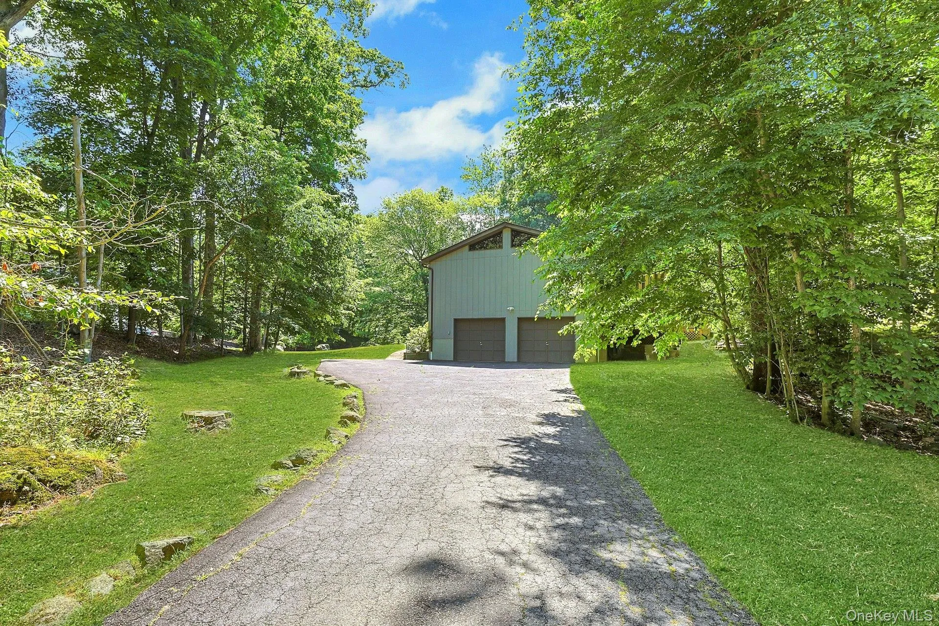 7 Sassi Drive, Cortlandt, NY, 4 Bedrooms Bedrooms, 8 Rooms Rooms,3 BathroomsBathrooms,Residential,For Rent,Sassi,0,KEY1017266 7 Sassi Drive, Cortlandt, NY, 4 Bedrooms Bedrooms, 8 Rooms Rooms,3 BathroomsBathrooms,Residential,For Rent,Sassi,0,KEY1017266