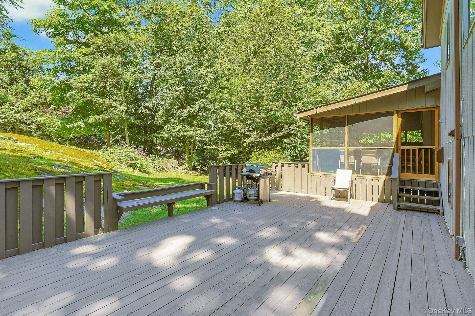 7 Sassi Drive, Cortlandt, NY, 4 Bedrooms Bedrooms, 8 Rooms Rooms,3 BathroomsBathrooms,Residential,For Rent,Sassi,0,KEY1017266 7 Sassi Drive, Cortlandt, NY, 4 Bedrooms Bedrooms, 8 Rooms Rooms,3 BathroomsBathrooms,Residential,For Rent,Sassi,0,KEY1017266