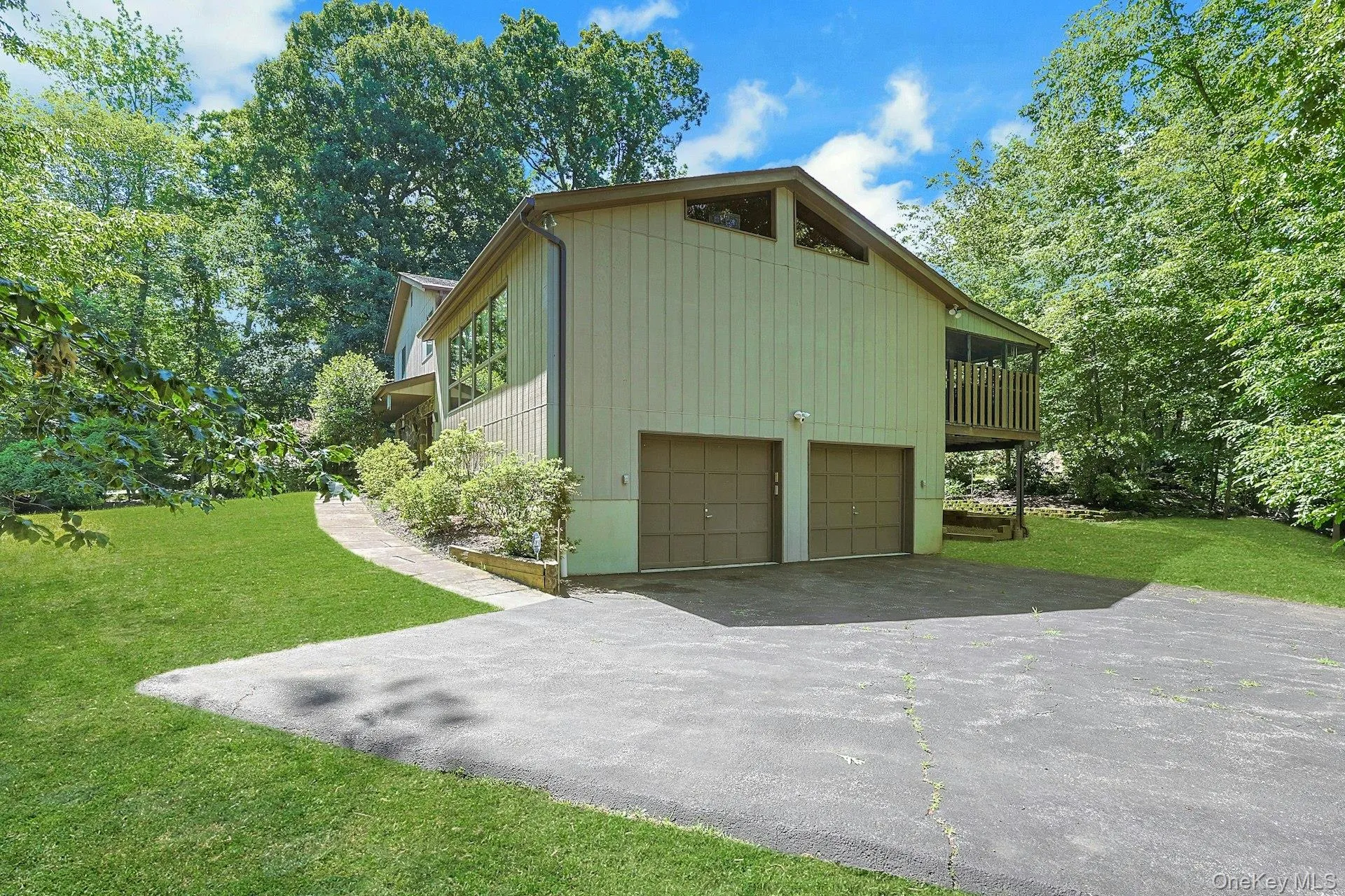 7 Sassi Drive, Cortlandt, NY, 4 Bedrooms Bedrooms, 8 Rooms Rooms,3 BathroomsBathrooms,Residential,For Rent,Sassi,0,KEY1017266 7 Sassi Drive, Cortlandt, NY, 4 Bedrooms Bedrooms, 8 Rooms Rooms,3 BathroomsBathrooms,Residential,For Rent,Sassi,0,KEY1017266