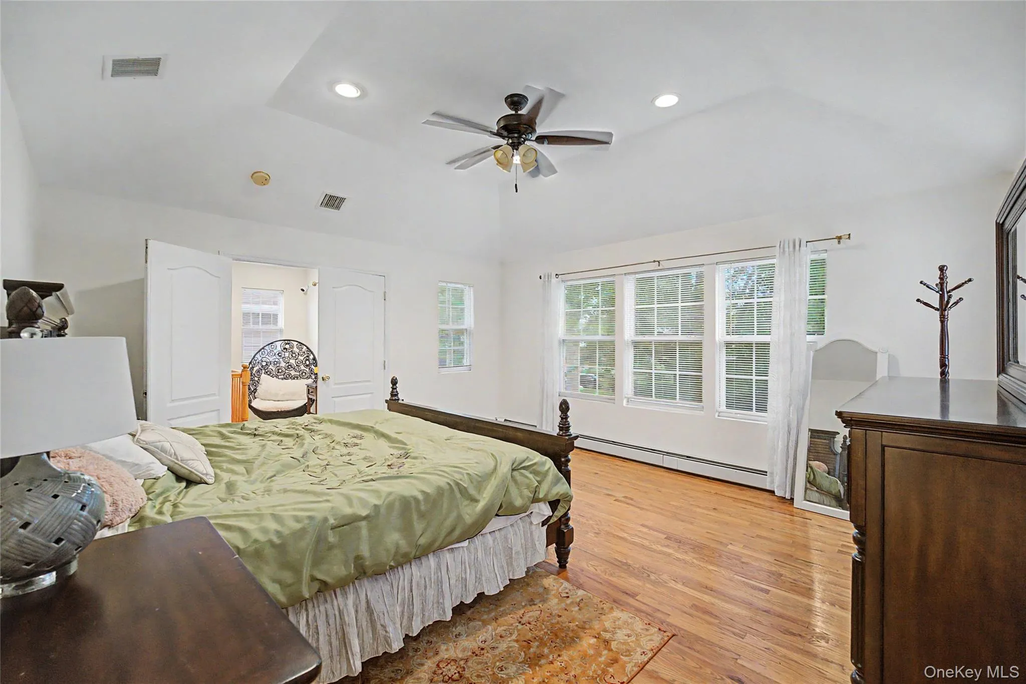 75 Cedar Place, Hempstead, NY, 4 Bedrooms Bedrooms, 11 Rooms Rooms,2 BathroomsBathrooms,Residential,For Rent,Cedar,0,1017267 75 Cedar Place, Hempstead, NY, 4 Bedrooms Bedrooms, 11 Rooms Rooms,2 BathroomsBathrooms,Residential,For Rent,Cedar,0,1017267