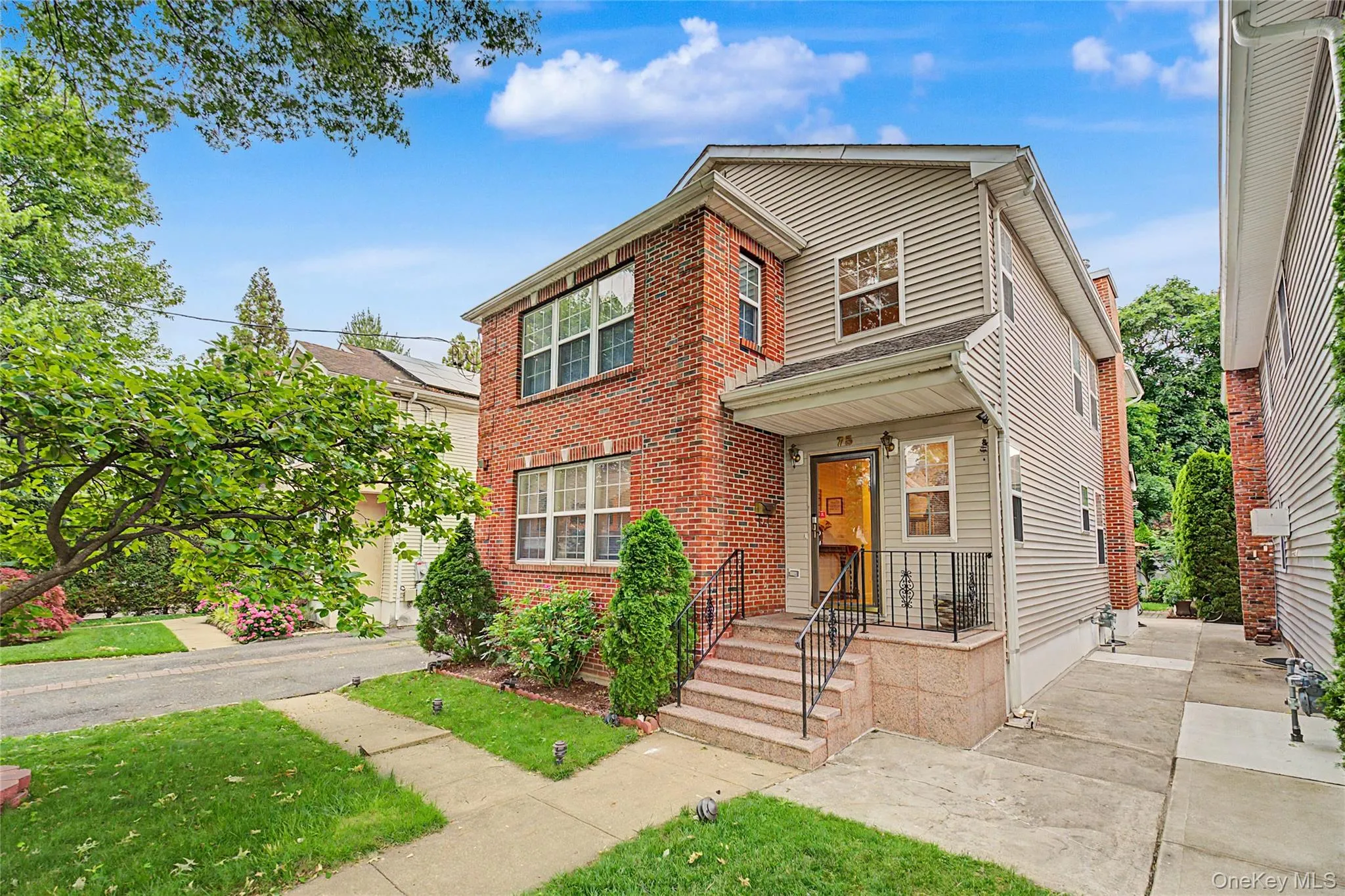 75 Cedar Place, Hempstead, NY, 4 Bedrooms Bedrooms, 11 Rooms Rooms,2 BathroomsBathrooms,Residential,For Rent,Cedar,0,1017267 75 Cedar Place, Hempstead, NY, 4 Bedrooms Bedrooms, 11 Rooms Rooms,2 BathroomsBathrooms,Residential,For Rent,Cedar,0,1017267