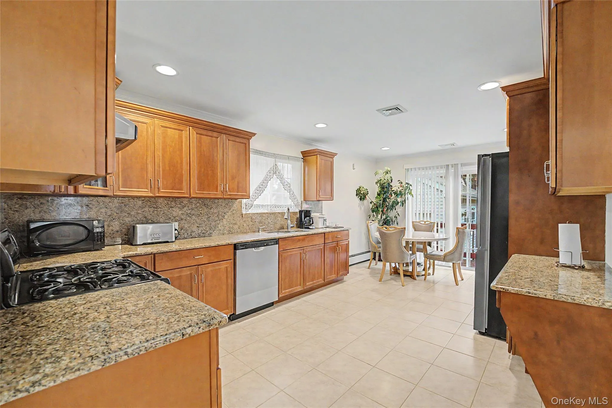 75 Cedar Place, Hempstead, NY, 4 Bedrooms Bedrooms, 11 Rooms Rooms,2 BathroomsBathrooms,Residential,For Rent,Cedar,0,1017267 75 Cedar Place, Hempstead, NY, 4 Bedrooms Bedrooms, 11 Rooms Rooms,2 BathroomsBathrooms,Residential,For Rent,Cedar,0,1017267