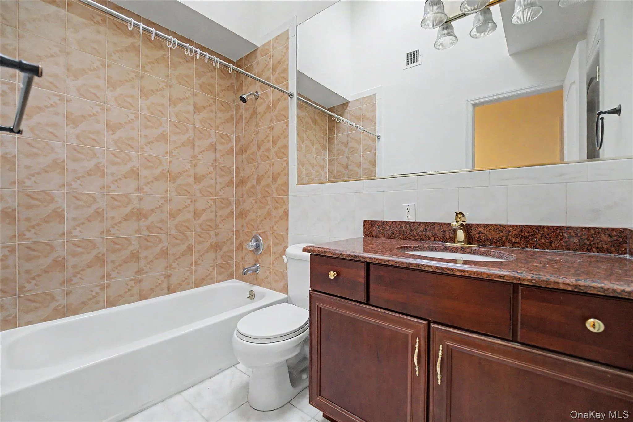 75 Cedar Place, Hempstead, NY, 4 Bedrooms Bedrooms, 11 Rooms Rooms,2 BathroomsBathrooms,Residential,For Rent,Cedar,0,1017267 75 Cedar Place, Hempstead, NY, 4 Bedrooms Bedrooms, 11 Rooms Rooms,2 BathroomsBathrooms,Residential,For Rent,Cedar,0,1017267