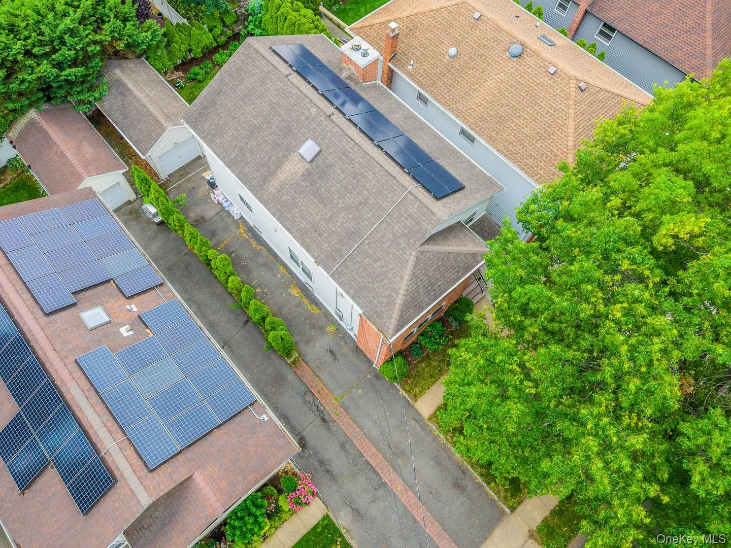 75 Cedar Place, Hempstead, NY, 4 Bedrooms Bedrooms, 11 Rooms Rooms,2 BathroomsBathrooms,Residential,For Rent,Cedar,0,1017267 75 Cedar Place, Hempstead, NY, 4 Bedrooms Bedrooms, 11 Rooms Rooms,2 BathroomsBathrooms,Residential,For Rent,Cedar,0,1017267