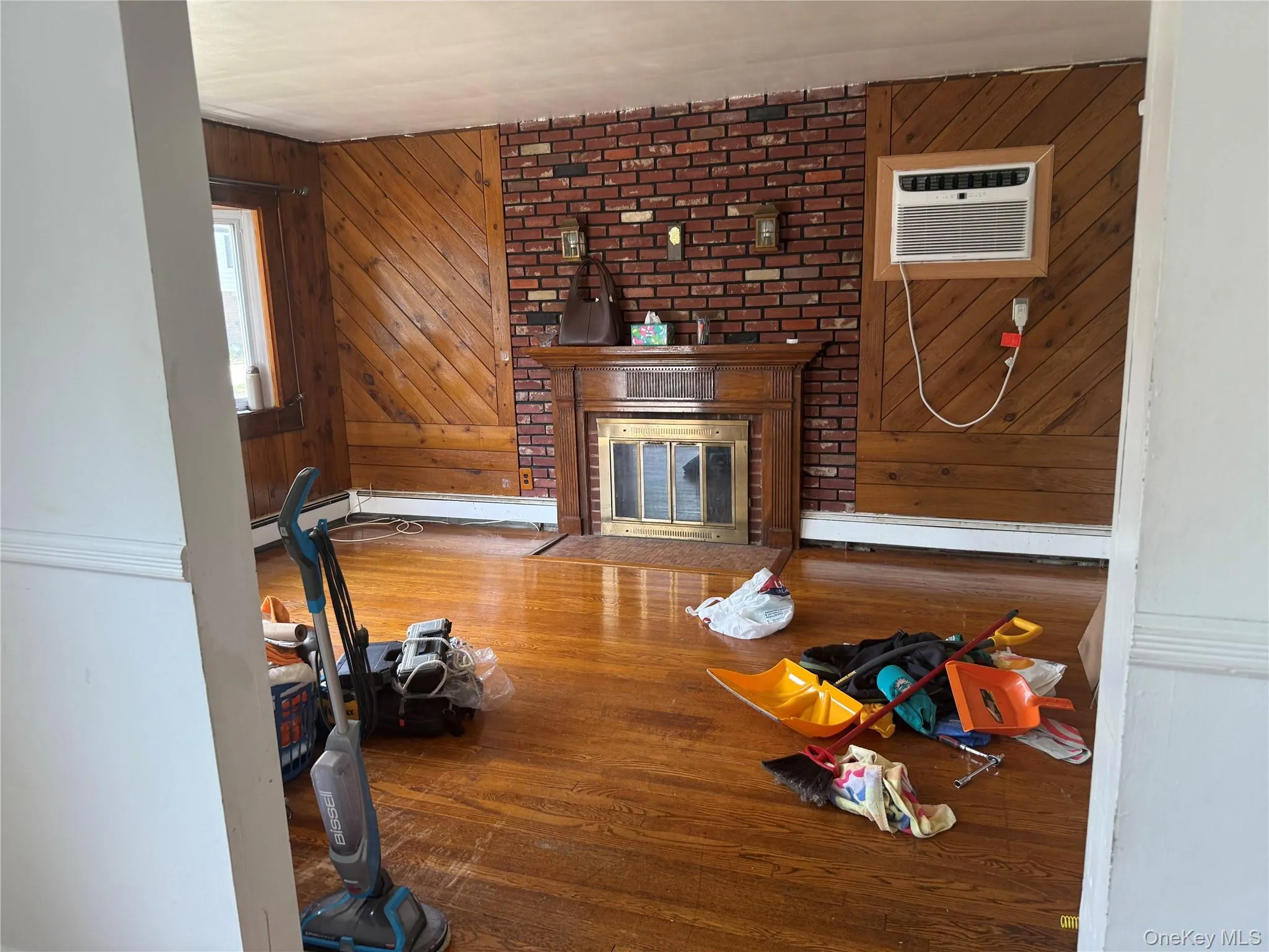 526 12th Street, Hempstead, NY, 3 Bedrooms Bedrooms, 5 Rooms Rooms,2 BathroomsBathrooms,Residential,For Rent,12th,0,1017274 526 12th Street, Hempstead, NY, 3 Bedrooms Bedrooms, 5 Rooms Rooms,2 BathroomsBathrooms,Residential,For Rent,12th,0,1017274