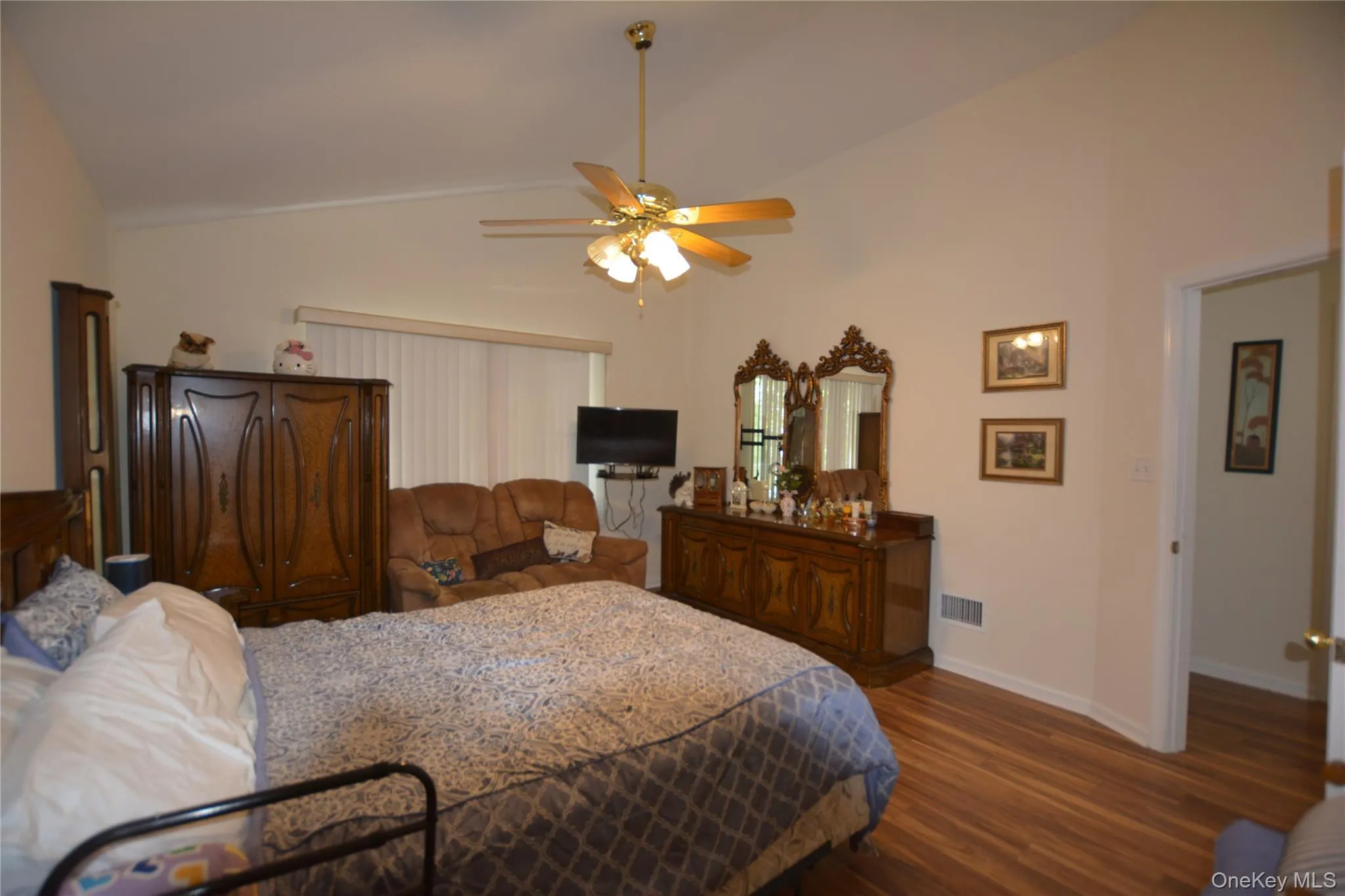 5190 Village Circle, Brookhaven, NY, 2 Bedrooms Bedrooms, 6 Rooms Rooms,2 BathroomsBathrooms,Residential,For Rent,Village,0,1017275 5190 Village Circle, Brookhaven, NY, 2 Bedrooms Bedrooms, 6 Rooms Rooms,2 BathroomsBathrooms,Residential,For Rent,Village,0,1017275
