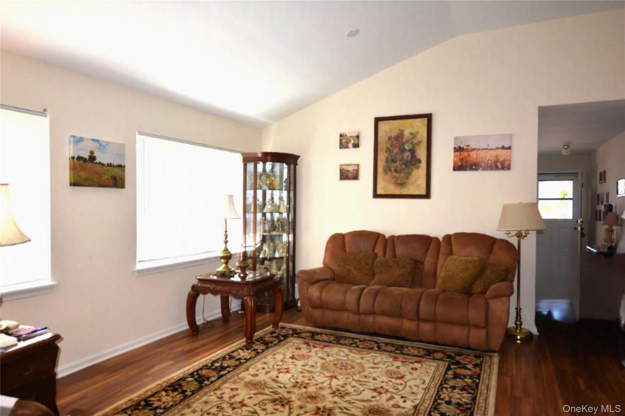 5190 Village Circle, Brookhaven, NY, 2 Bedrooms Bedrooms, 6 Rooms Rooms,2 BathroomsBathrooms,Residential,For Rent,Village,0,1017275 5190 Village Circle, Brookhaven, NY, 2 Bedrooms Bedrooms, 6 Rooms Rooms,2 BathroomsBathrooms,Residential,For Rent,Village,0,1017275