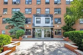 99-40 63rd Road, New York, NY, 1 Bedroom Bedrooms, 3 Rooms Rooms,1 BathroomBathrooms,Residential,For Rent,63rd,0,1017278 99-40 63rd Road, New York, NY, 1 Bedroom Bedrooms, 3 Rooms Rooms,1 BathroomBathrooms,Residential,For Rent,63rd,0,1017278