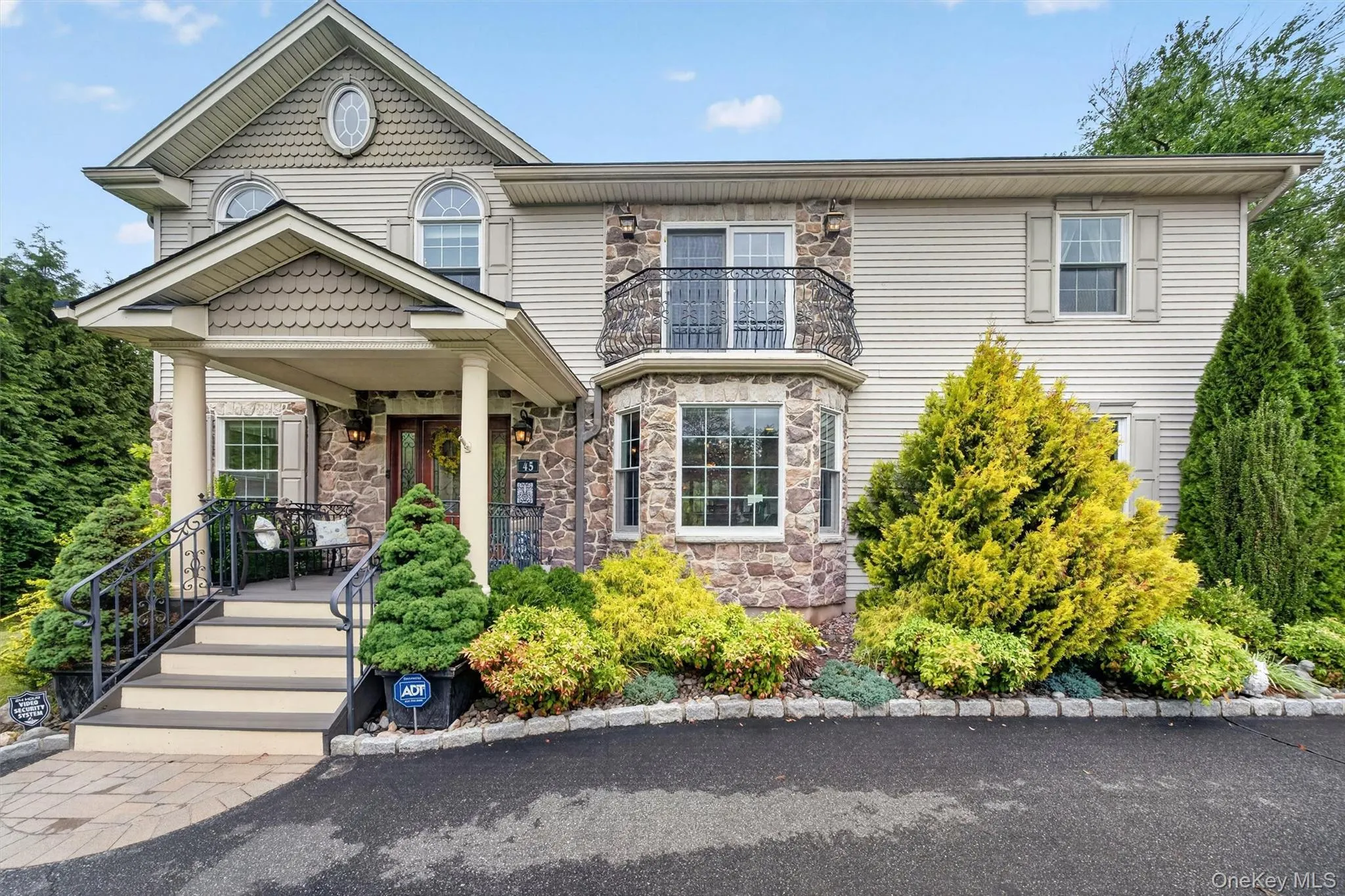 45 Brightwood Avenue, Orangetown, NY, 5 Bedrooms Bedrooms, 15 Rooms Rooms,2 BathroomsBathrooms,Residential,For Rent,Brightwood,0,KEY1017279 45 Brightwood Avenue, Orangetown, NY, 5 Bedrooms Bedrooms, 15 Rooms Rooms,2 BathroomsBathrooms,Residential,For Rent,Brightwood,0,KEY1017279