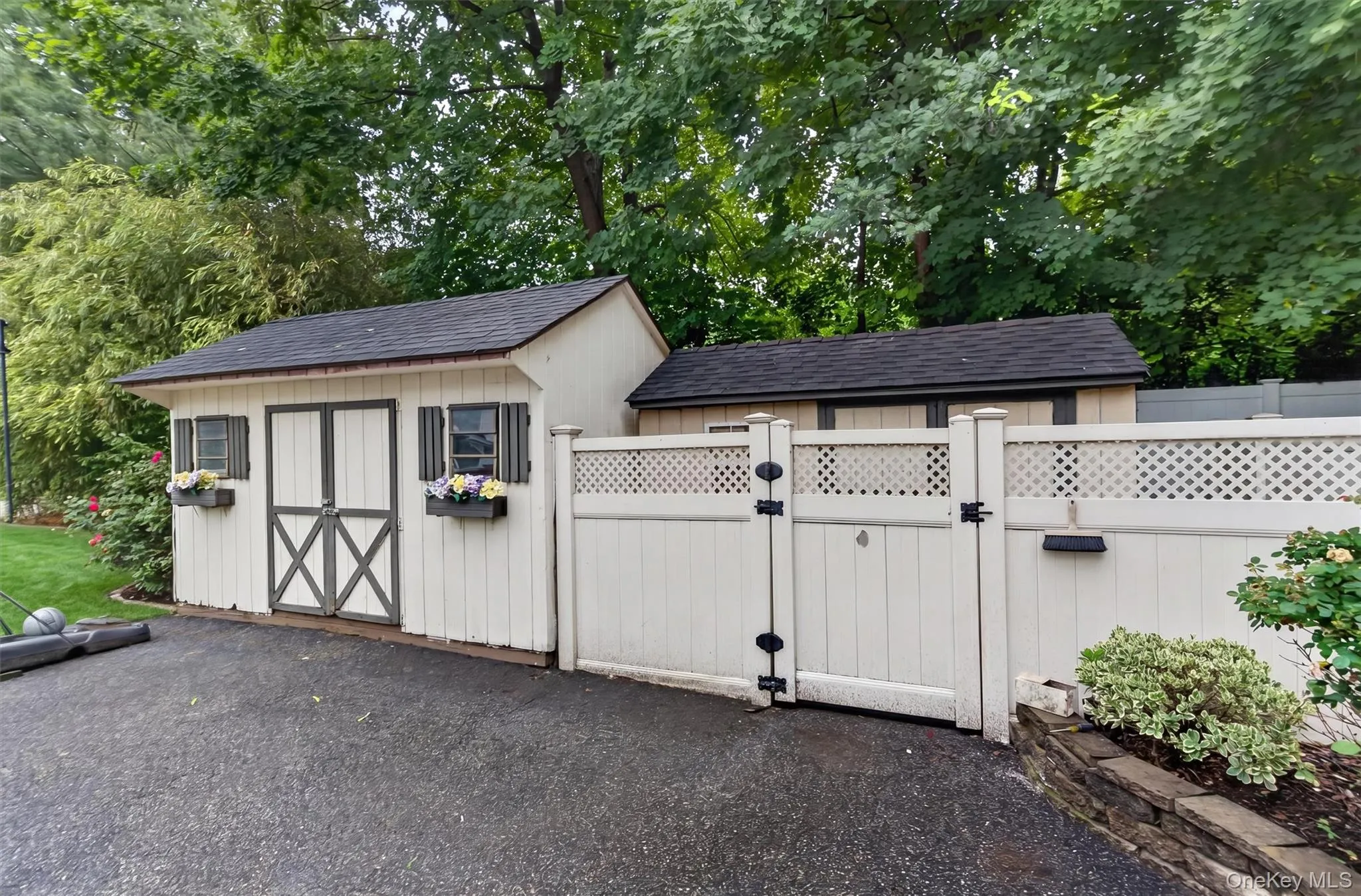 45 Brightwood Avenue, Orangetown, NY, 5 Bedrooms Bedrooms, 15 Rooms Rooms,2 BathroomsBathrooms,Residential,For Rent,Brightwood,0,KEY1017279 45 Brightwood Avenue, Orangetown, NY, 5 Bedrooms Bedrooms, 15 Rooms Rooms,2 BathroomsBathrooms,Residential,For Rent,Brightwood,0,KEY1017279