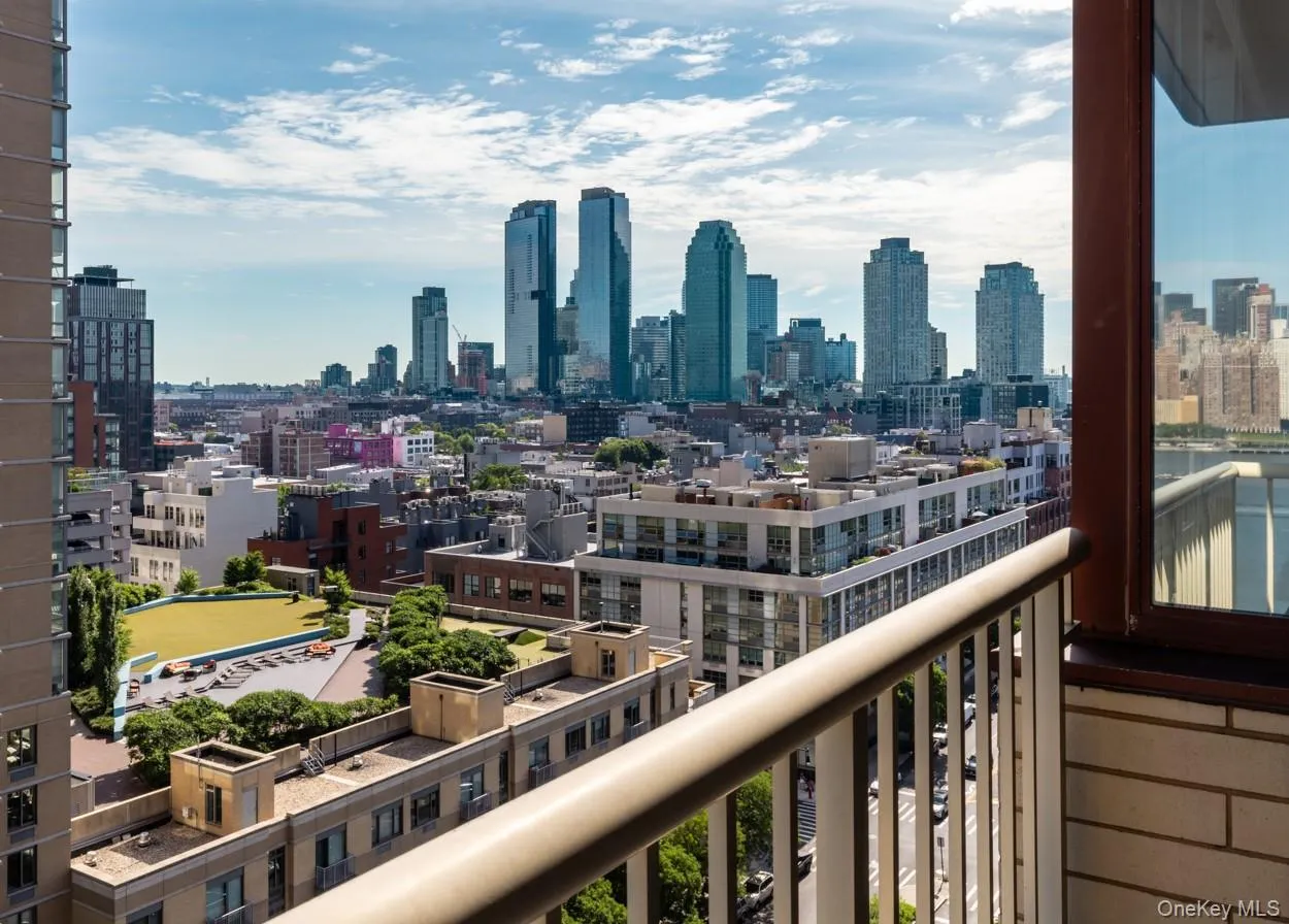 4-74 48th Avenue, New York, NY, 2 Bedrooms Bedrooms, 4 Rooms Rooms,1 BathroomBathrooms,Residential,For Rent,48th,0,KEY1017287 4-74 48th Avenue, New York, NY, 2 Bedrooms Bedrooms, 4 Rooms Rooms,1 BathroomBathrooms,Residential,For Rent,48th,0,KEY1017287