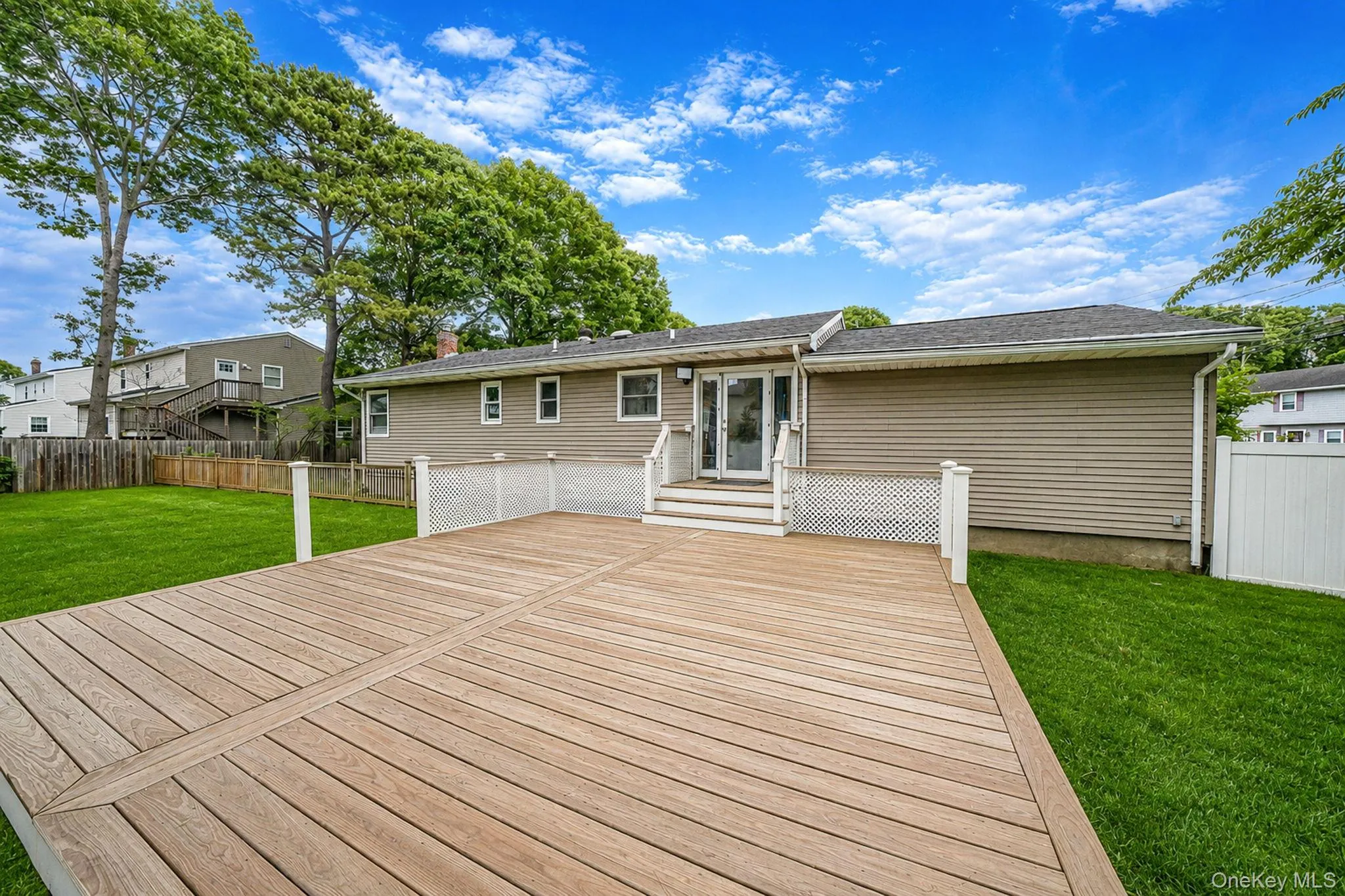 2 Amarr Drive, Brookhaven, NY, 4 Bedrooms Bedrooms, 8 Rooms Rooms,2 BathroomsBathrooms,Residential,For Rent,Amarr,0,KEY1017292 2 Amarr Drive, Brookhaven, NY, 4 Bedrooms Bedrooms, 8 Rooms Rooms,2 BathroomsBathrooms,Residential,For Rent,Amarr,0,KEY1017292