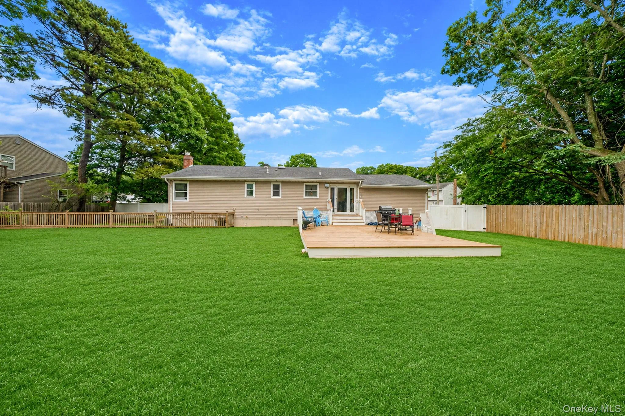 2 Amarr Drive, Brookhaven, NY, 4 Bedrooms Bedrooms, 8 Rooms Rooms,2 BathroomsBathrooms,Residential,For Rent,Amarr,0,KEY1017292 2 Amarr Drive, Brookhaven, NY, 4 Bedrooms Bedrooms, 8 Rooms Rooms,2 BathroomsBathrooms,Residential,For Rent,Amarr,0,KEY1017292
